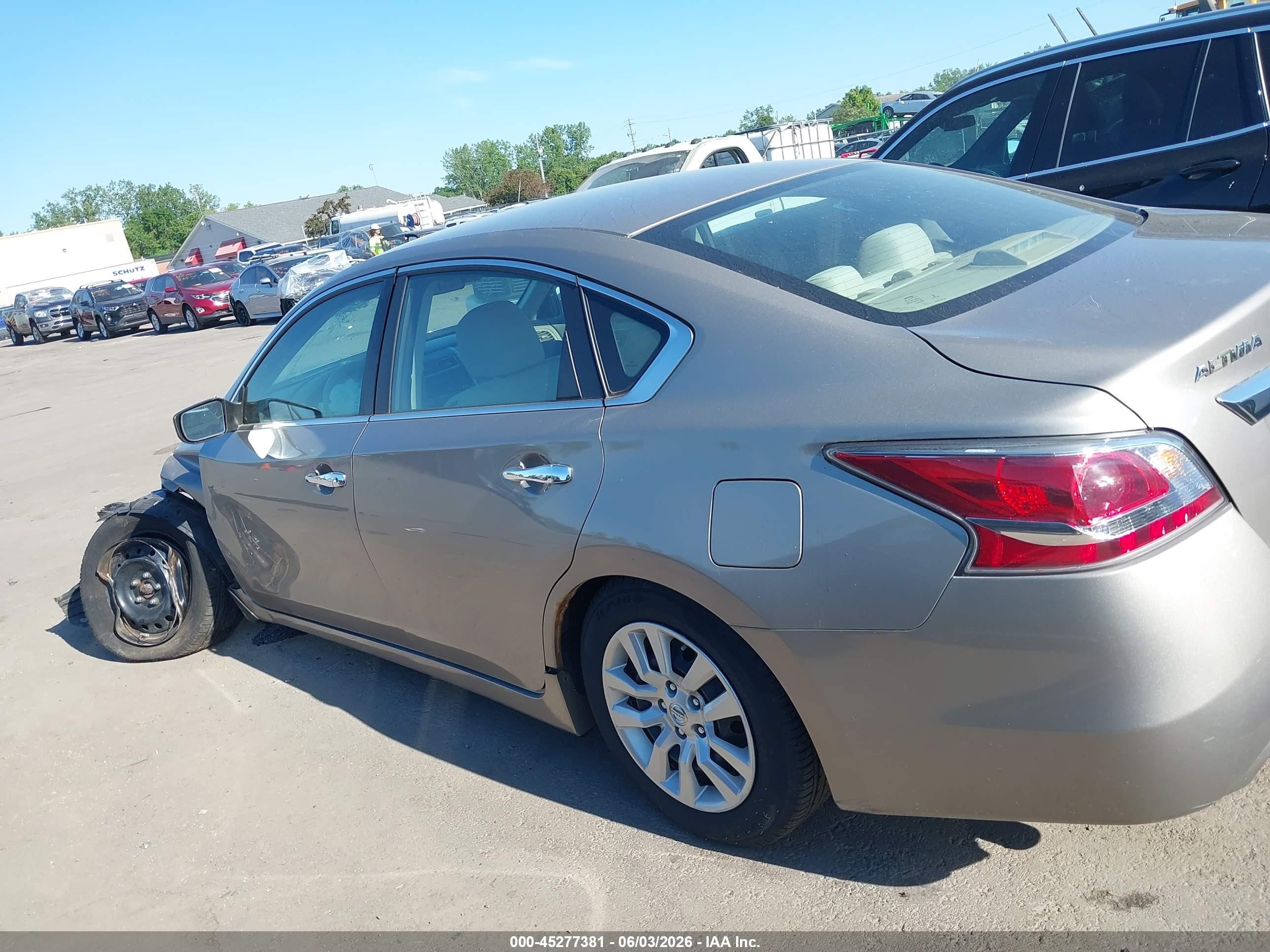 2014 Nissan Altima 2.5 S Бежевый vin: 1N4AL3AP9EN385227