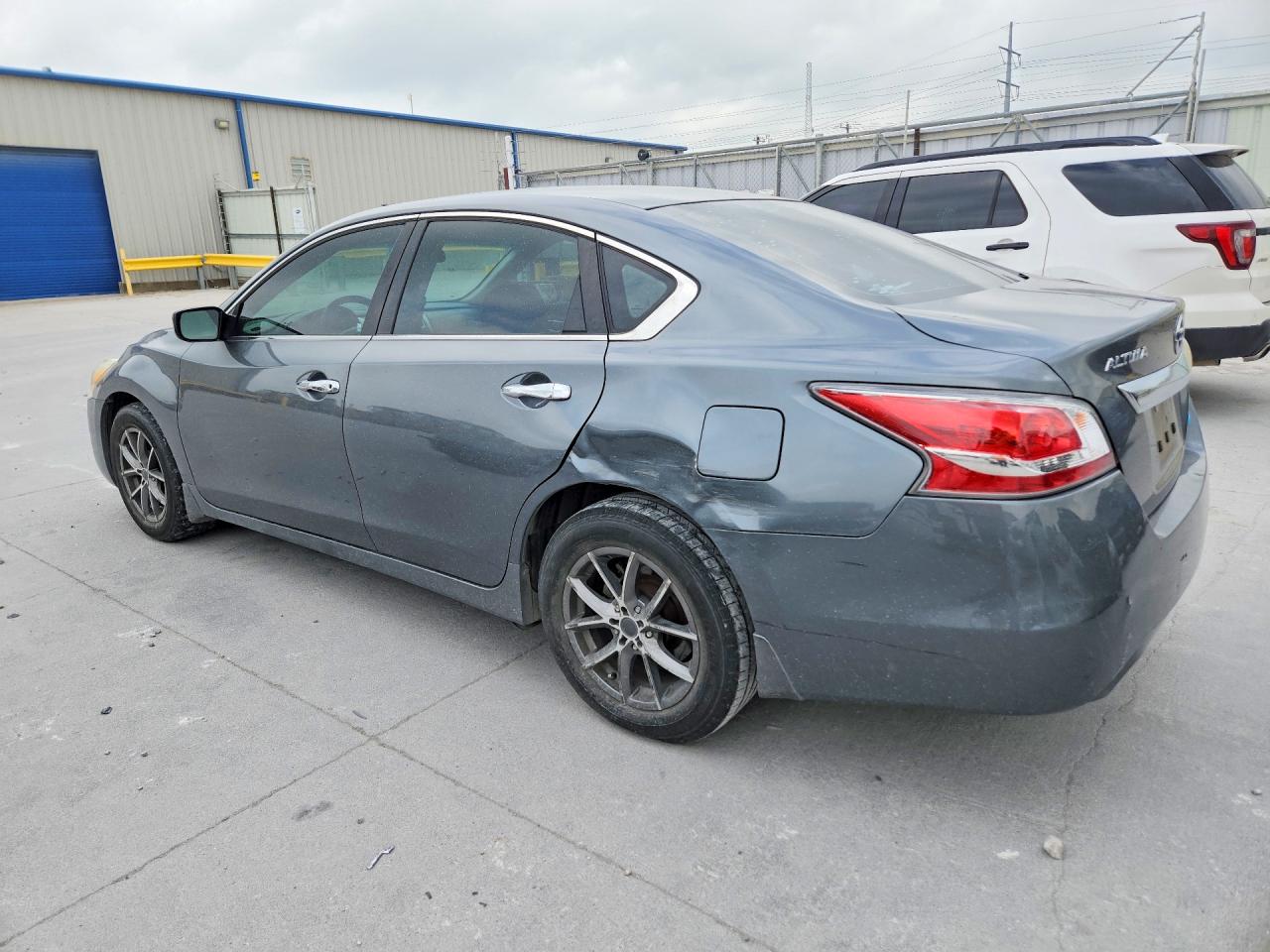 2014 Nissan Altima 2.5 S Gray vin: 1N4AL3AP9EN389178