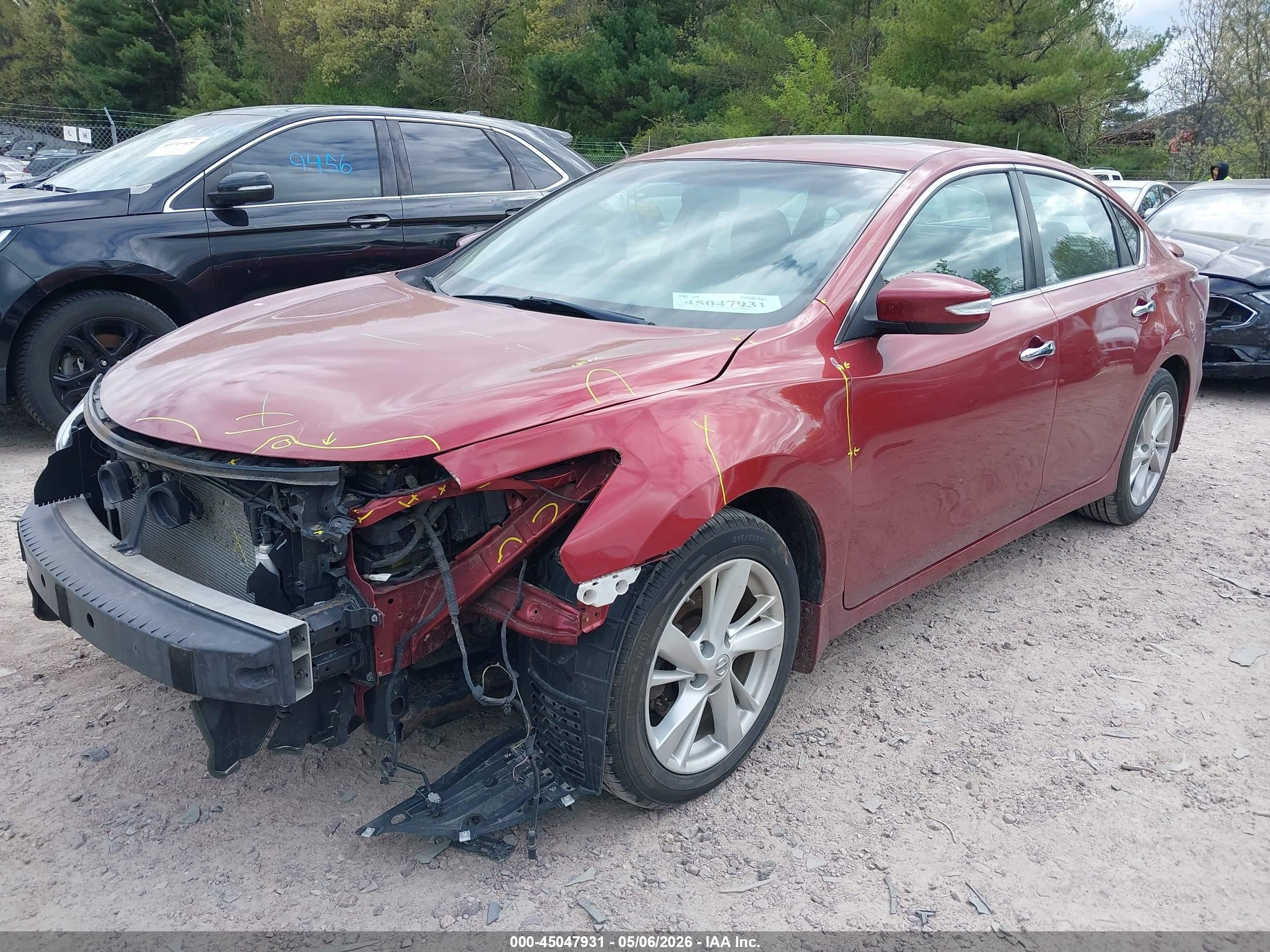2015 Nissan Altima 2.5 Sv Red vin: 1N4AL3AP9FC101432