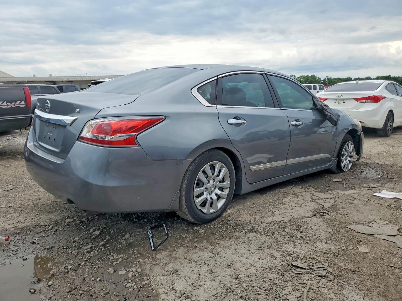 2015 Nissan Altima 2.5 S Gray vin: 1N4AL3AP9FC101933