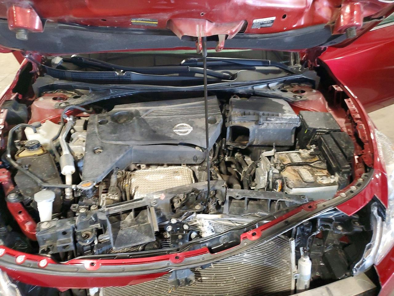 2015 Nissan Altima Red vin: 1N4AL3AP9FC114276