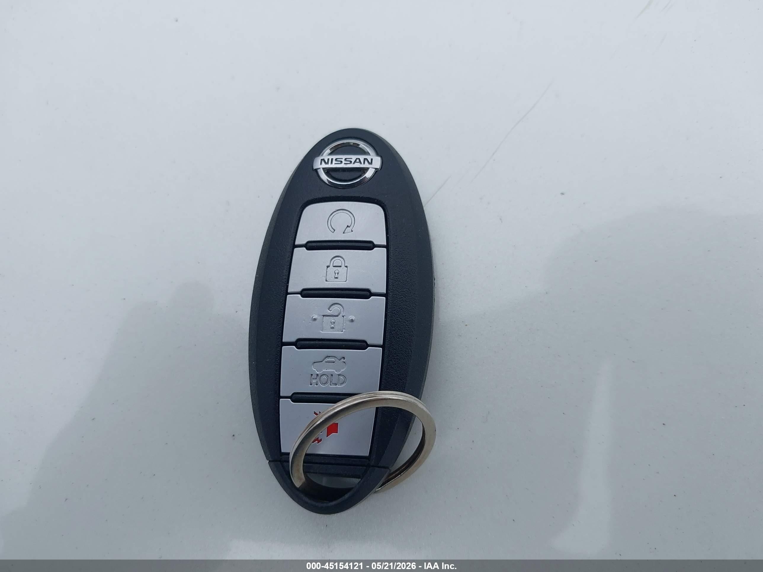 2015 Nissan Altima 2.5 Sv Белый vin: 1N4AL3AP9FC114469