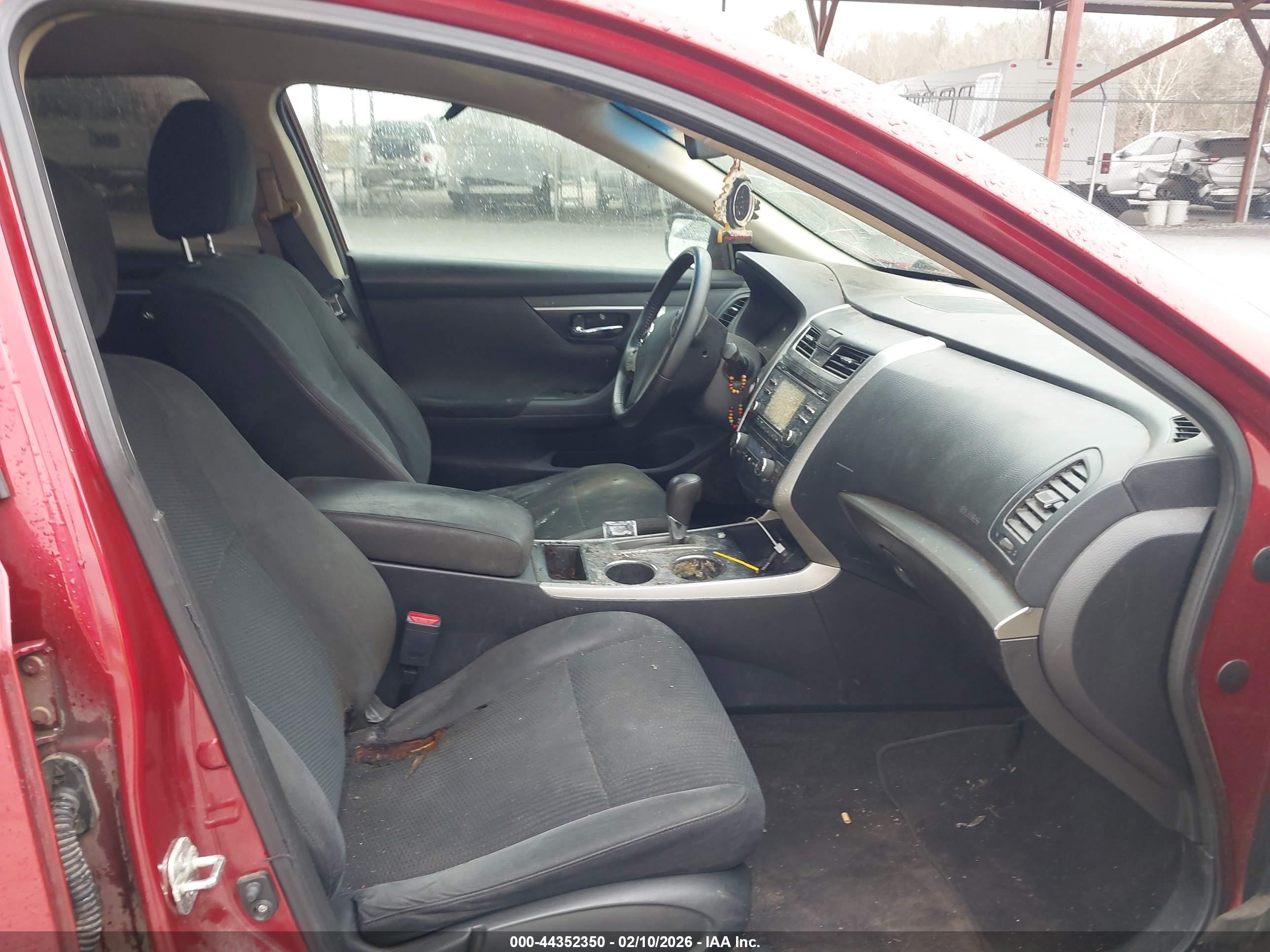 2015 Nissan Altima 2.5 Sv Red vin: 1N4AL3AP9FC116061