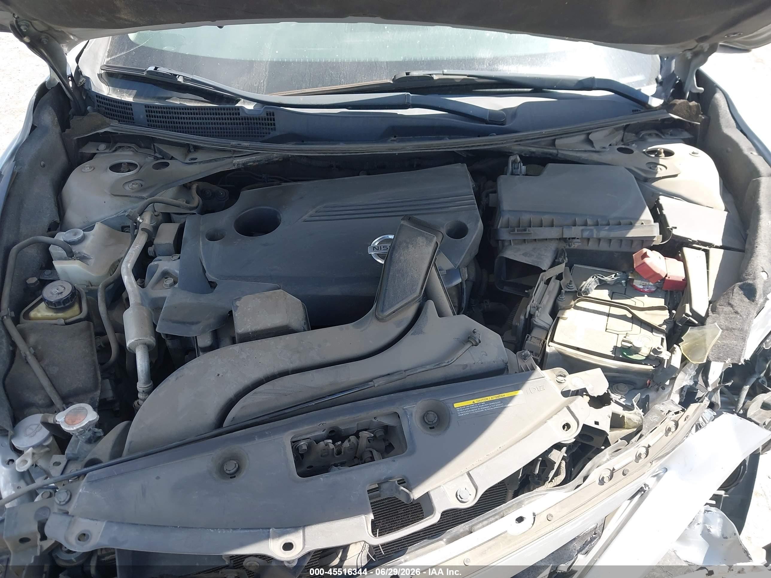2015 Nissan Altima 2.5/2.5 S/2.5 Sl/2.5 Sv Серебряный vin: 1N4AL3AP9FC118246