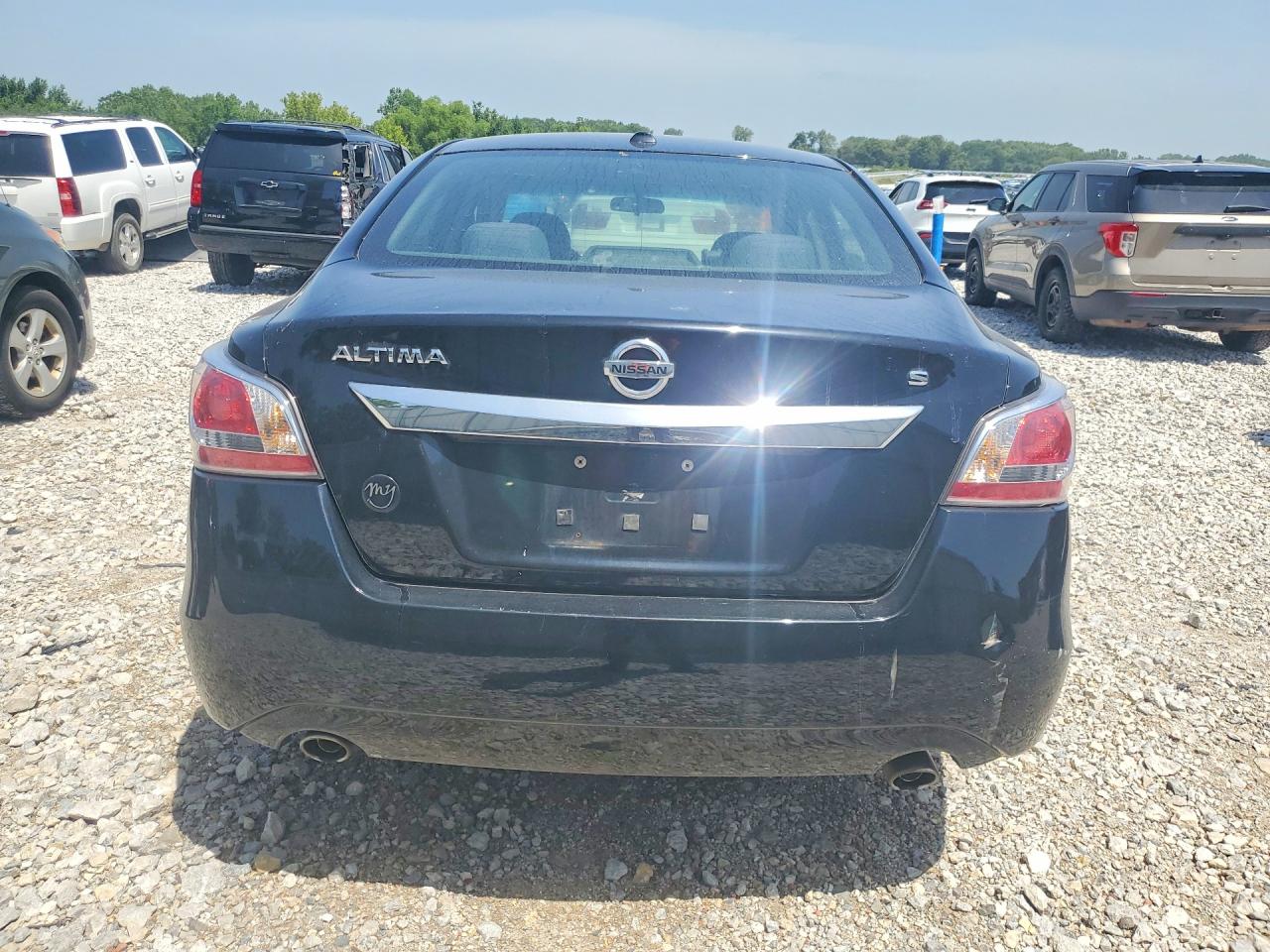 2015 Nissan Altima 2.5 S Black vin: 1N4AL3AP9FC118392