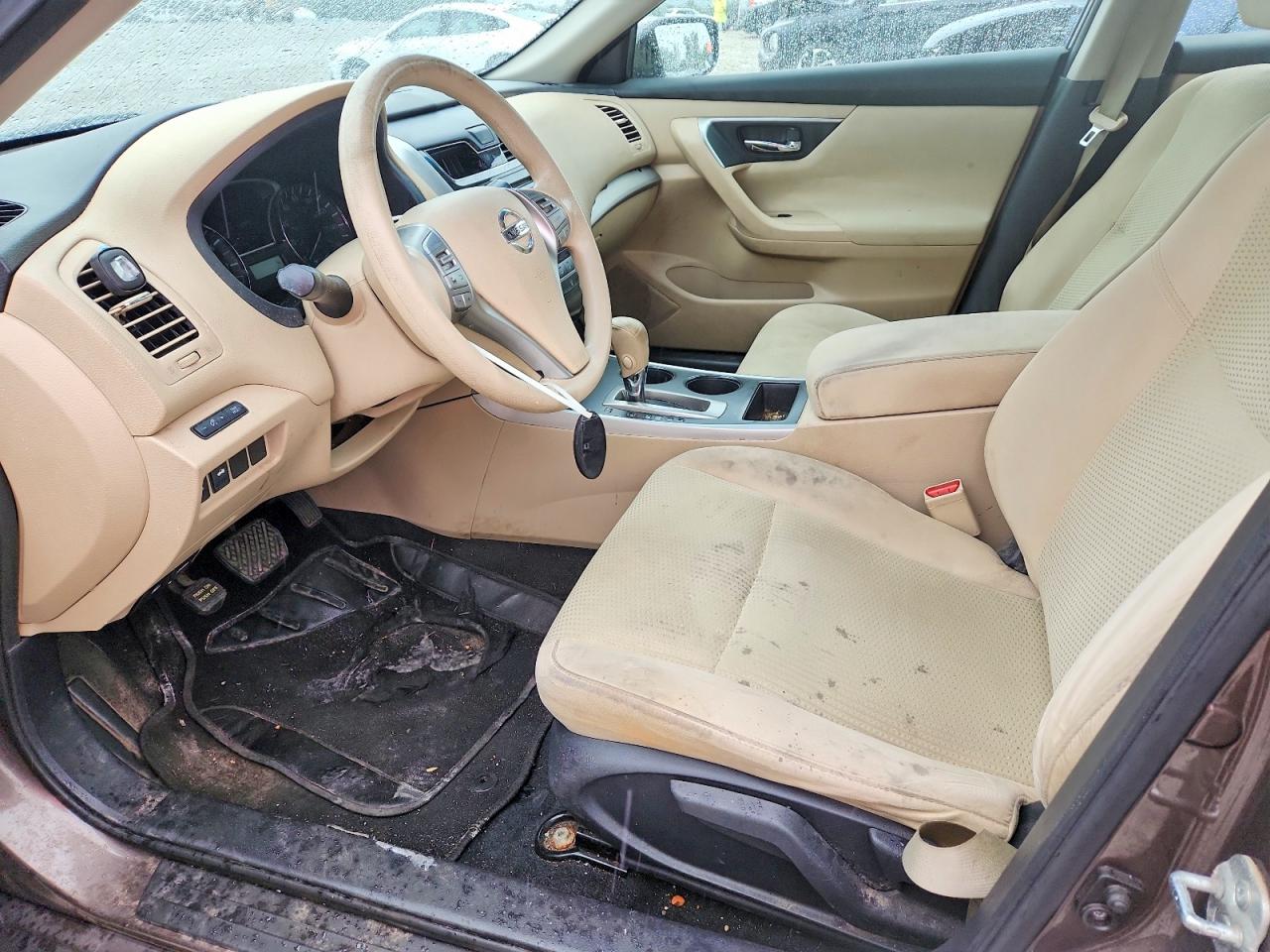 2015 Nissan Altima 2.5 S Brown vin: 1N4AL3AP9FC123074