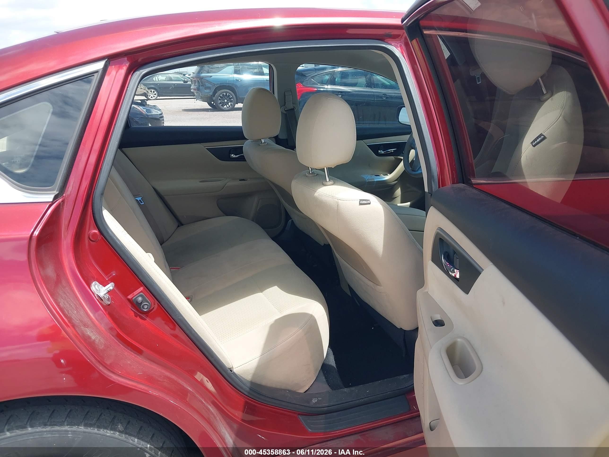 2015 Nissan Altima 2.5 S Red vin: 1N4AL3AP9FC123205