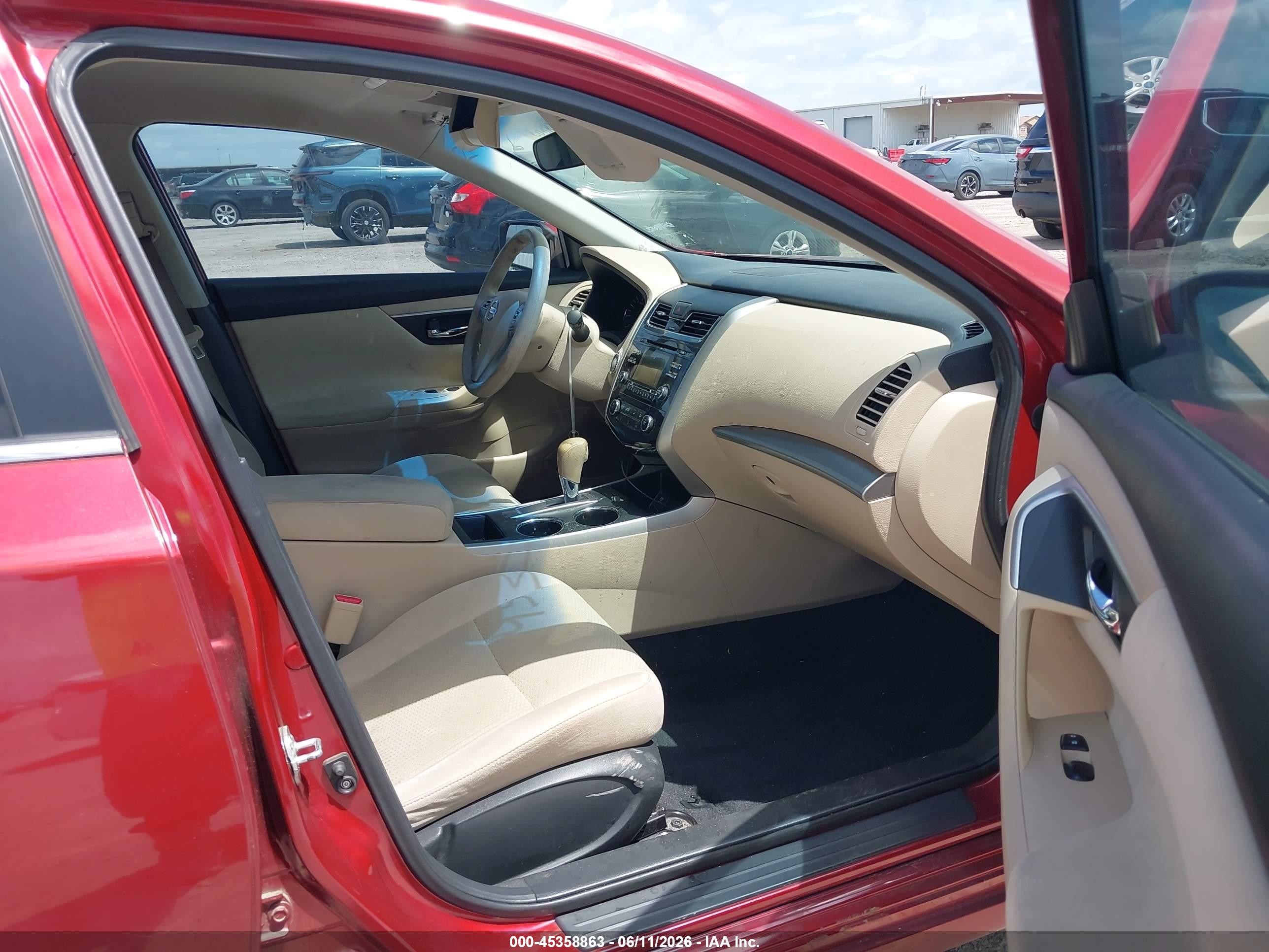 2015 Nissan Altima 2.5 S Red vin: 1N4AL3AP9FC123205