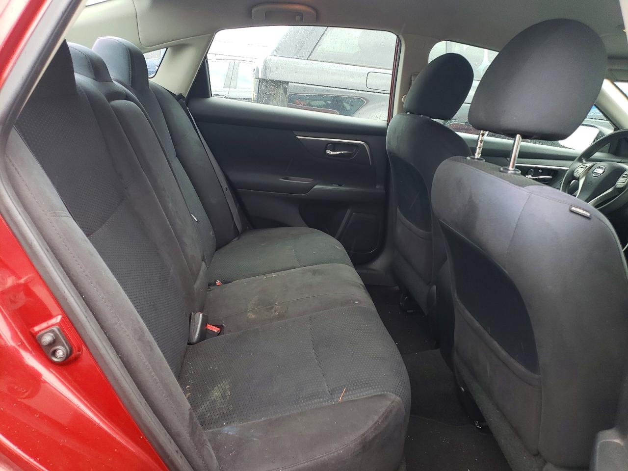 2015 Nissan Altima 2.5 S Red vin: 1N4AL3AP9FC127738