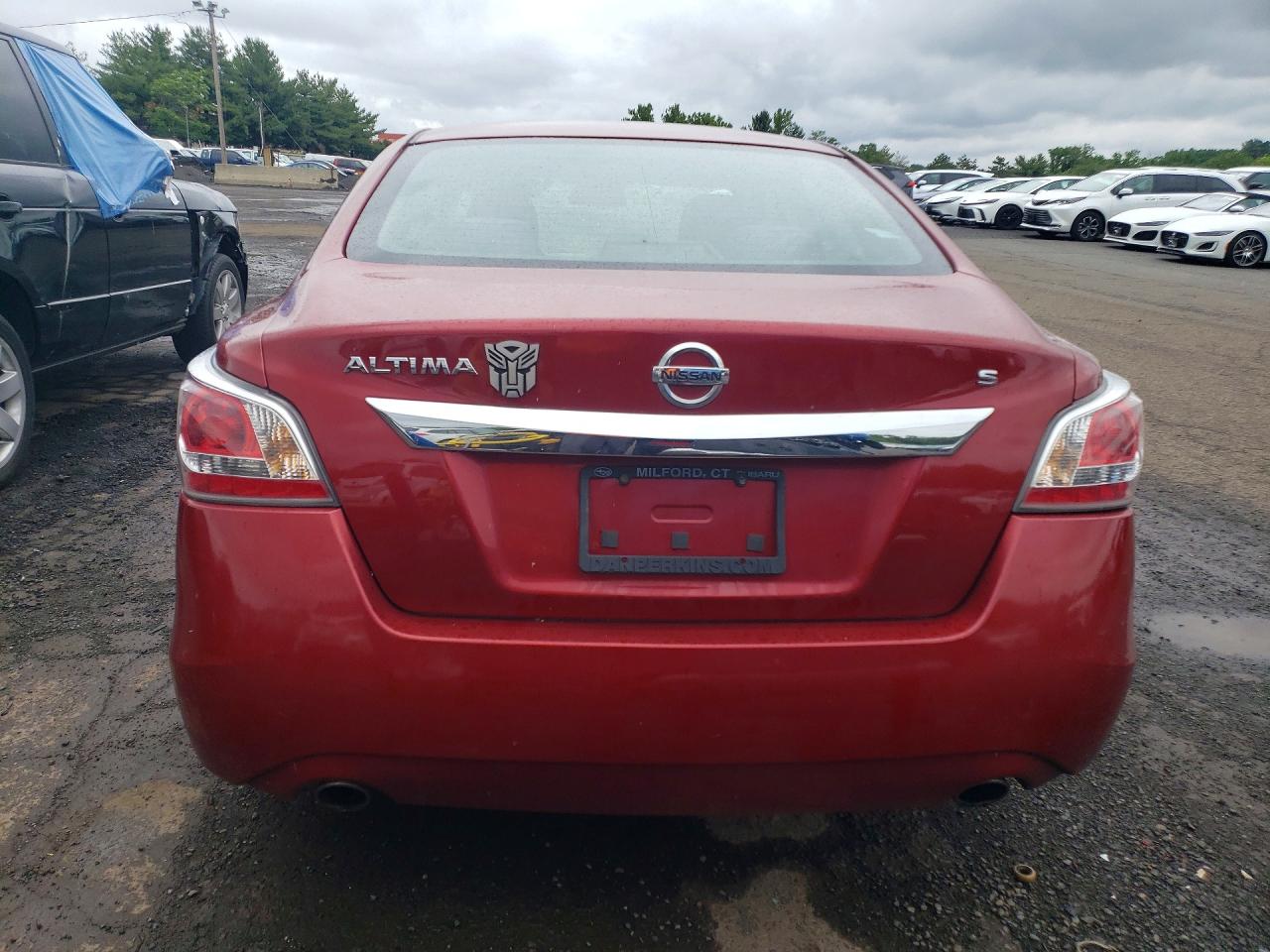 2015 Nissan Altima 2.5 S Red vin: 1N4AL3AP9FC127738