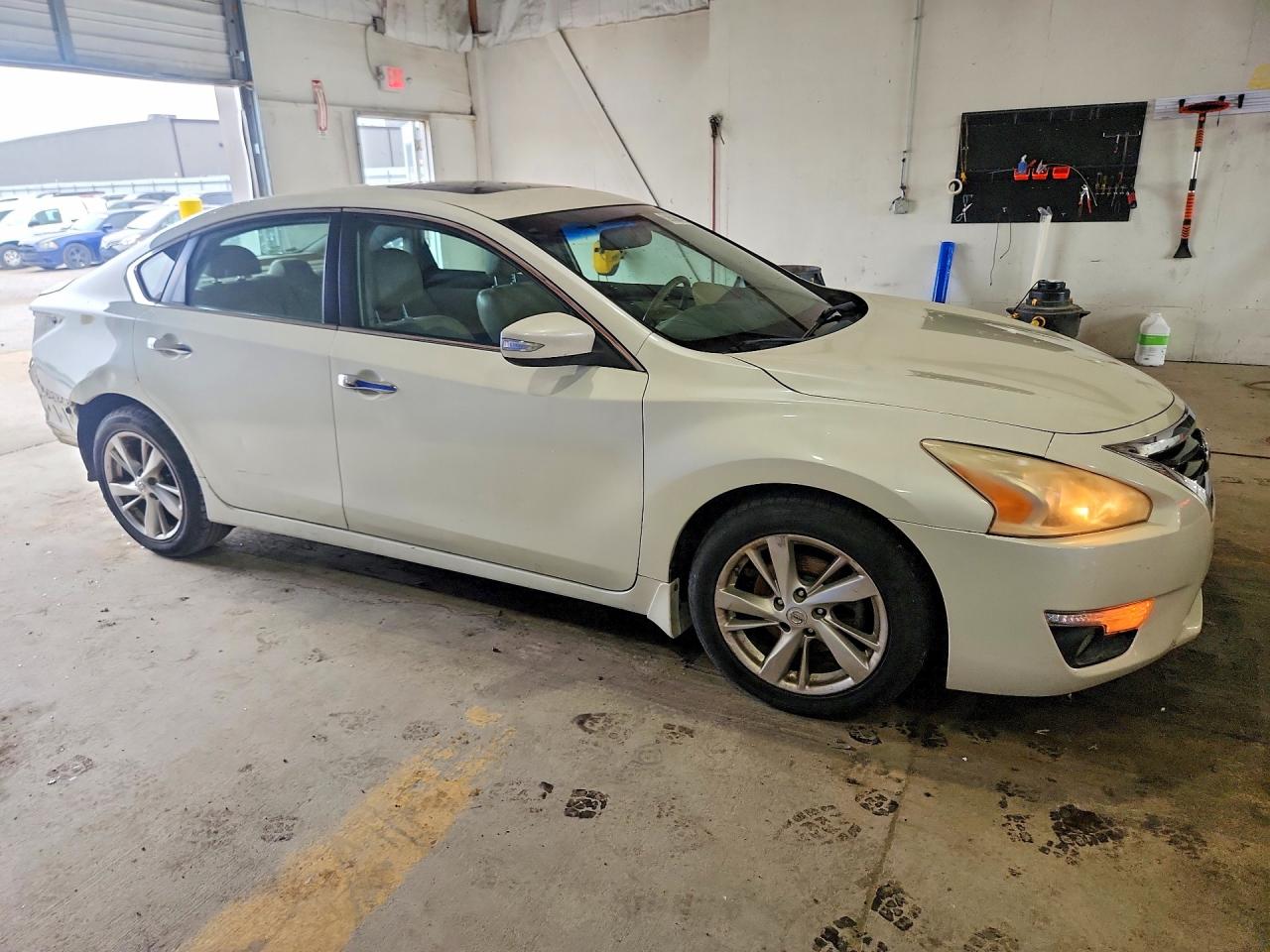 2015 Nissan Altima 2.5 Sl White vin: 1N4AL3AP9FC136150