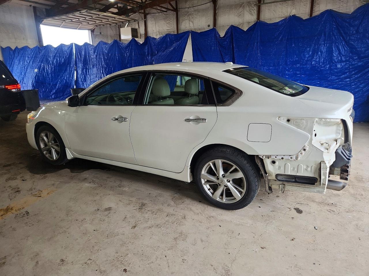 2015 Nissan Altima 2.5 Sl White vin: 1N4AL3AP9FC136150