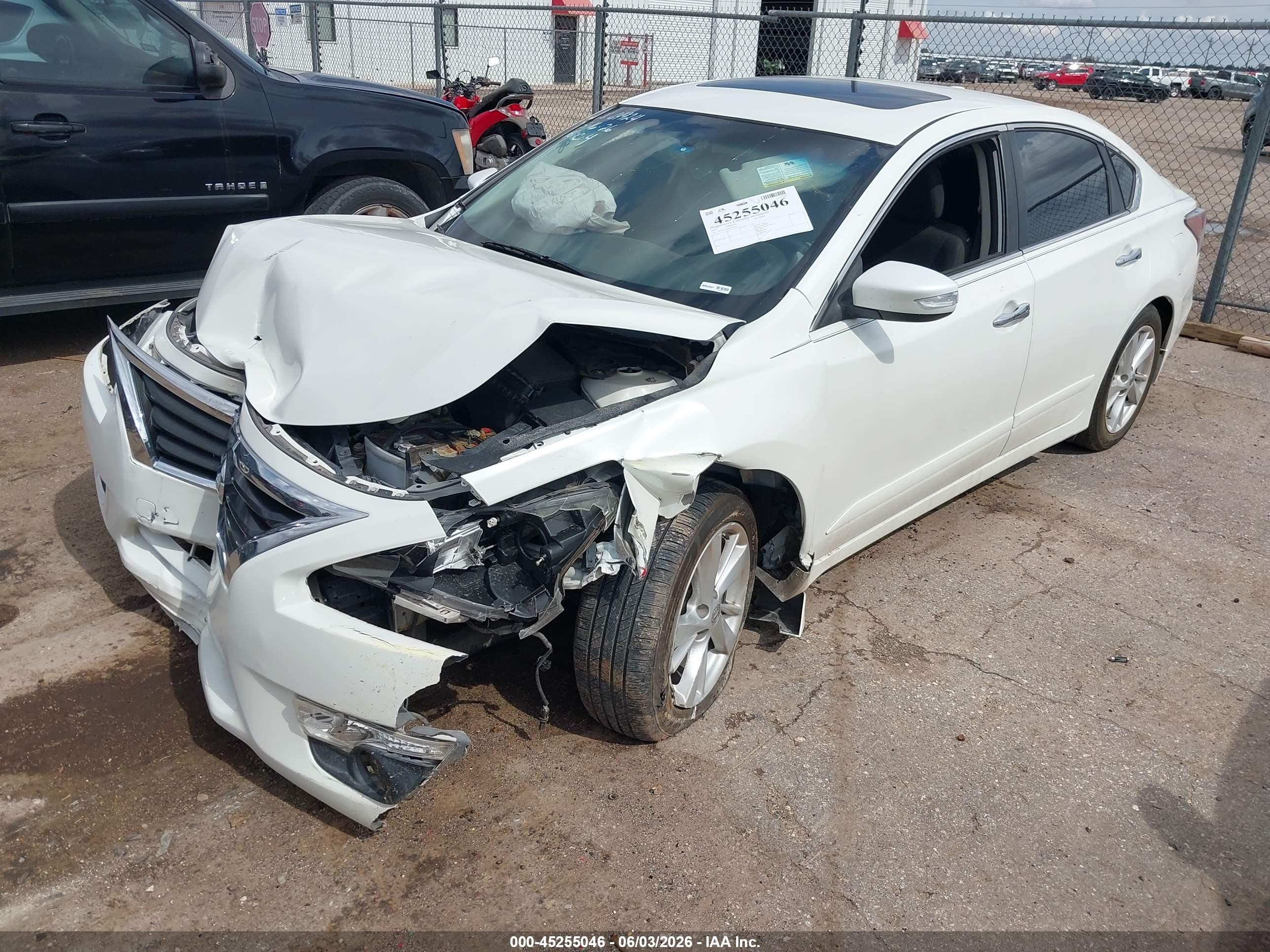 2015 Nissan Altima 2.5 Sv Белый vin: 1N4AL3AP9FC141932
