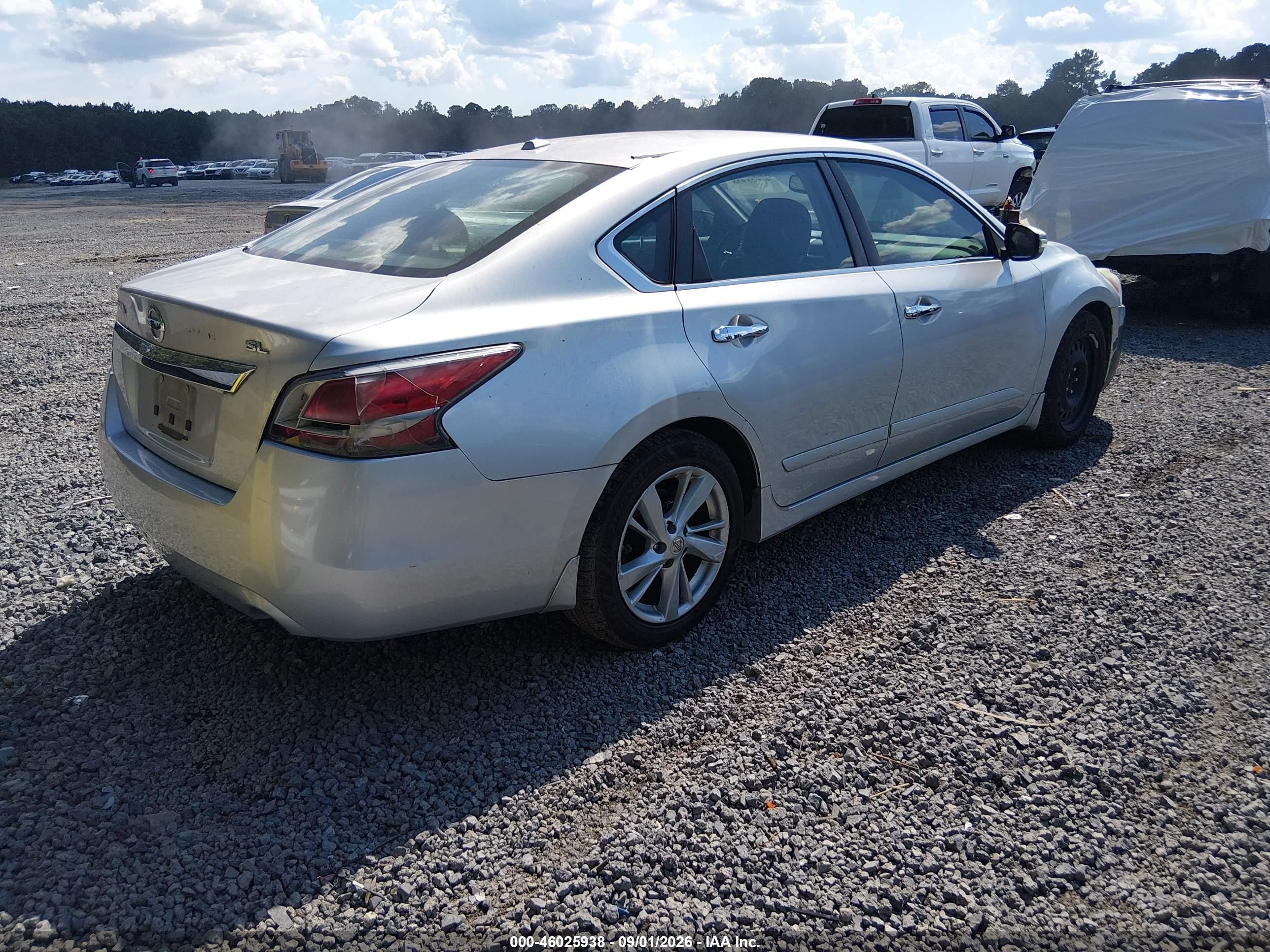 2015 Nissan Altima 2.5 Sl Silver vin: 1N4AL3AP9FC144166