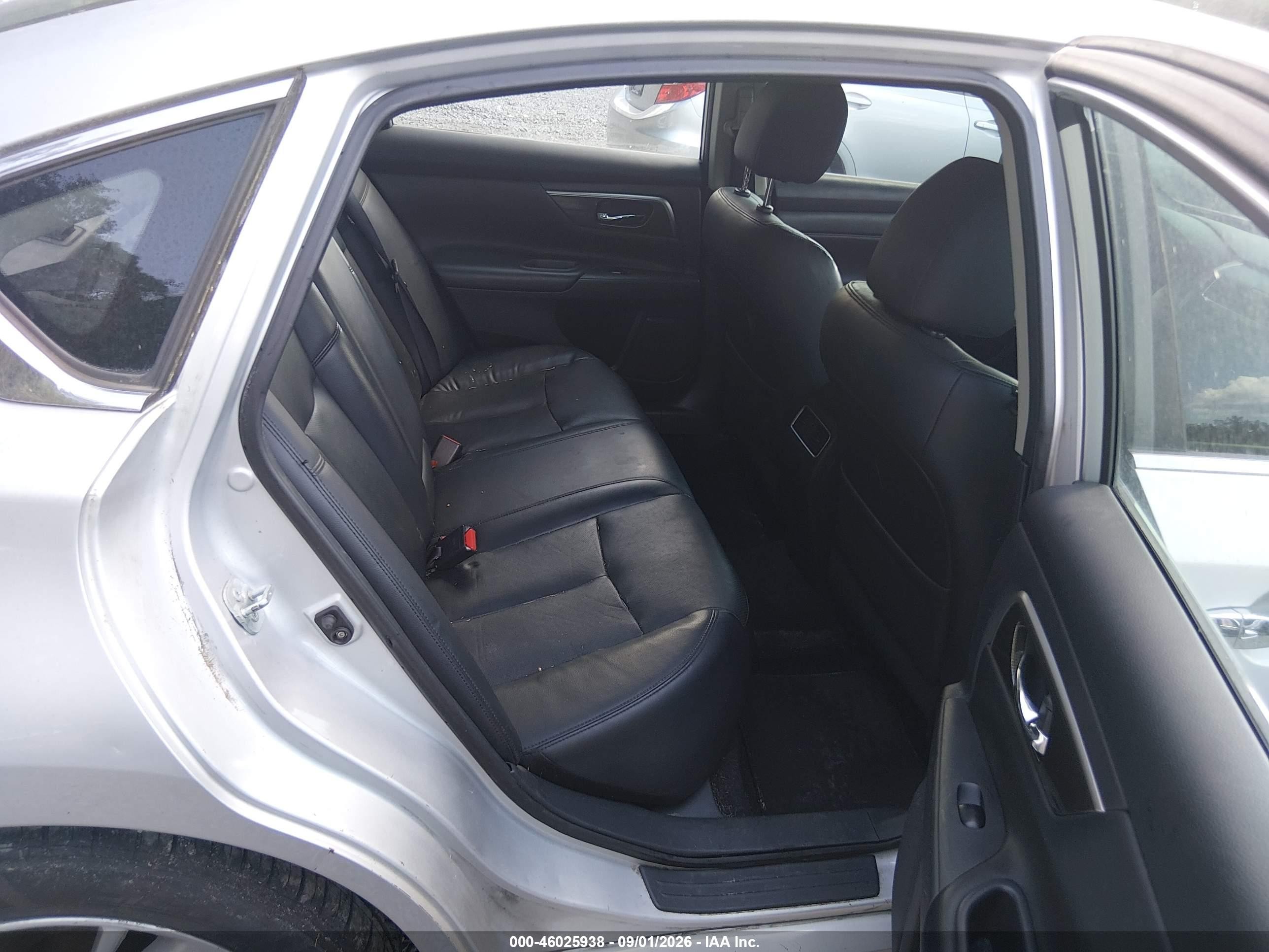 2015 Nissan Altima 2.5 Sl Silver vin: 1N4AL3AP9FC144166