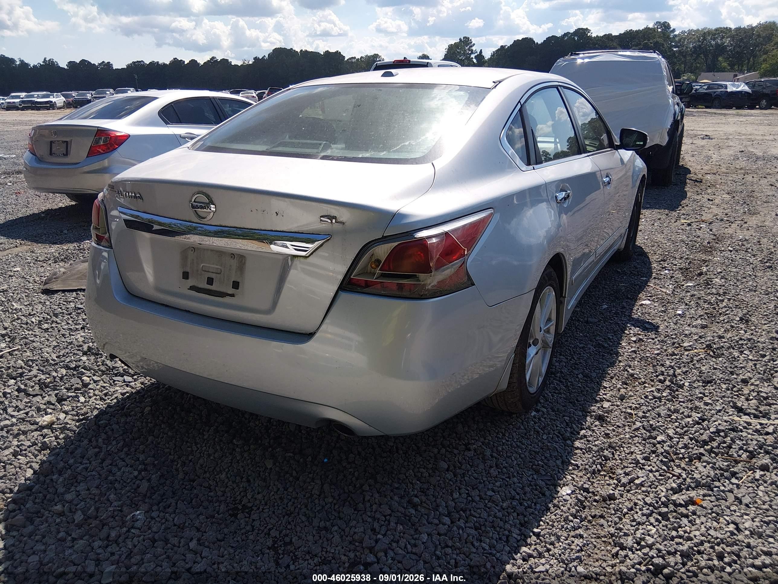 2015 Nissan Altima 2.5 Sl Silver vin: 1N4AL3AP9FC144166
