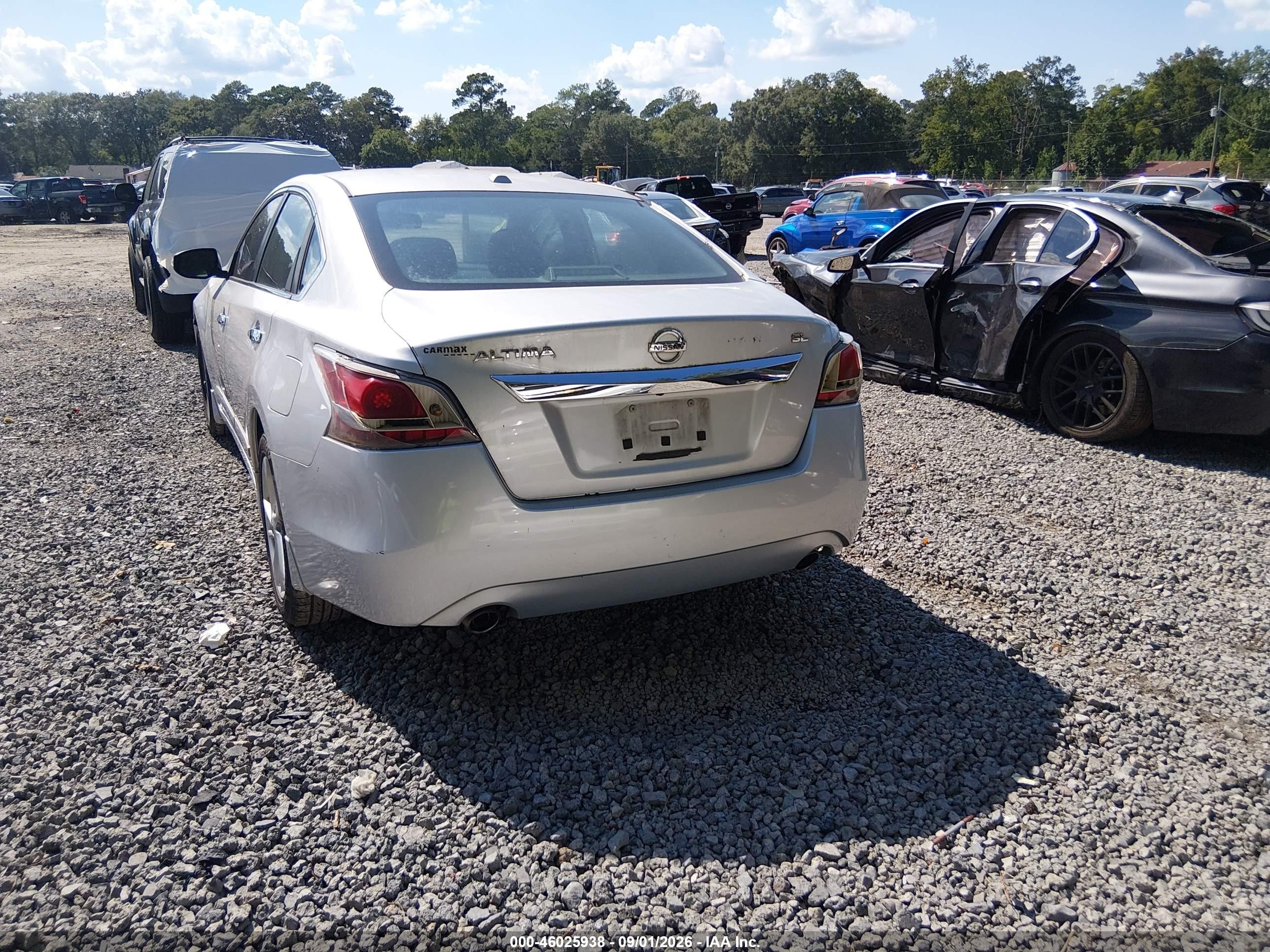 2015 Nissan Altima 2.5 Sl Silver vin: 1N4AL3AP9FC144166