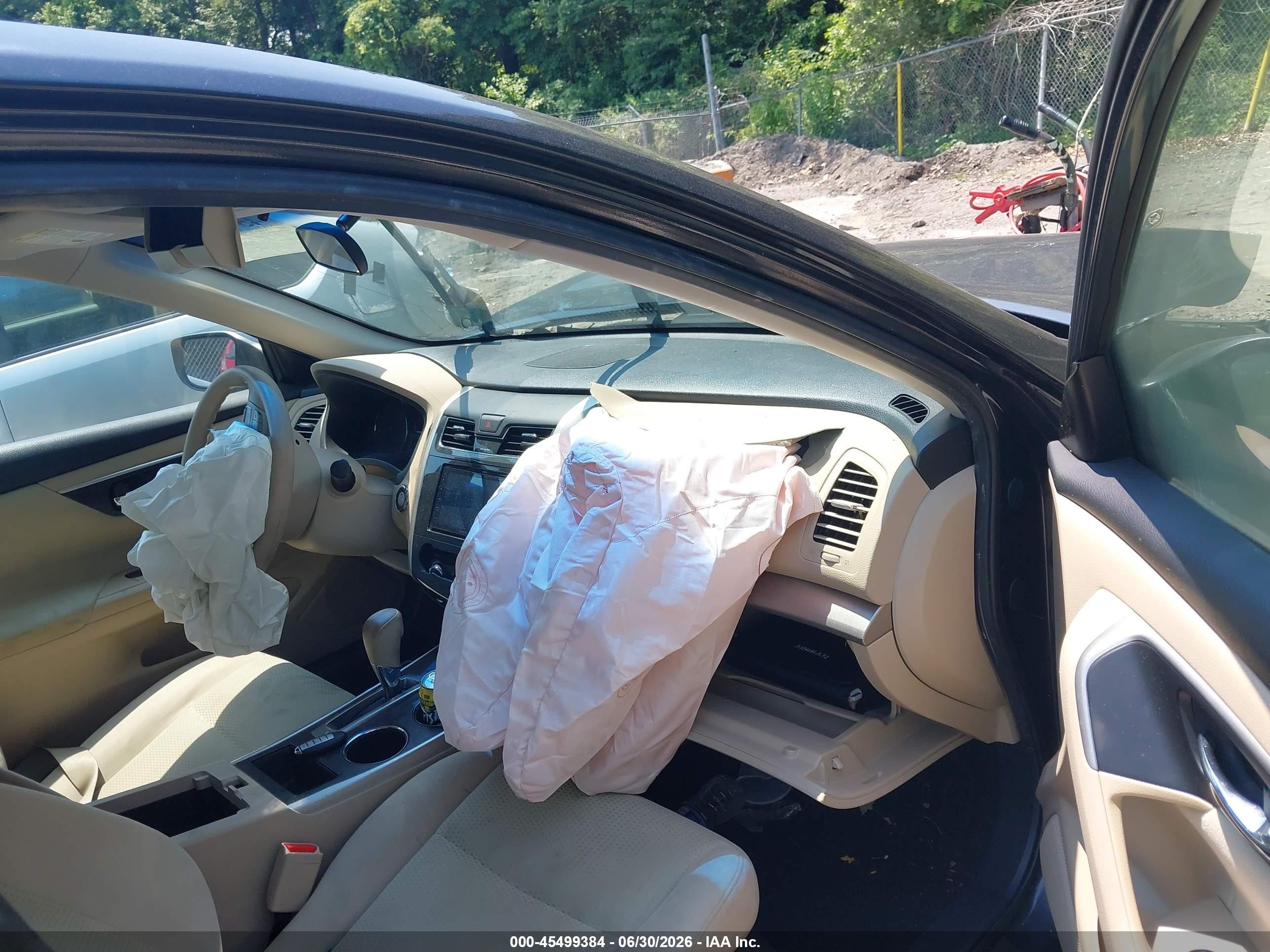 2015 Nissan Altima 2.5 S Серый vin: 1N4AL3AP9FC151165
