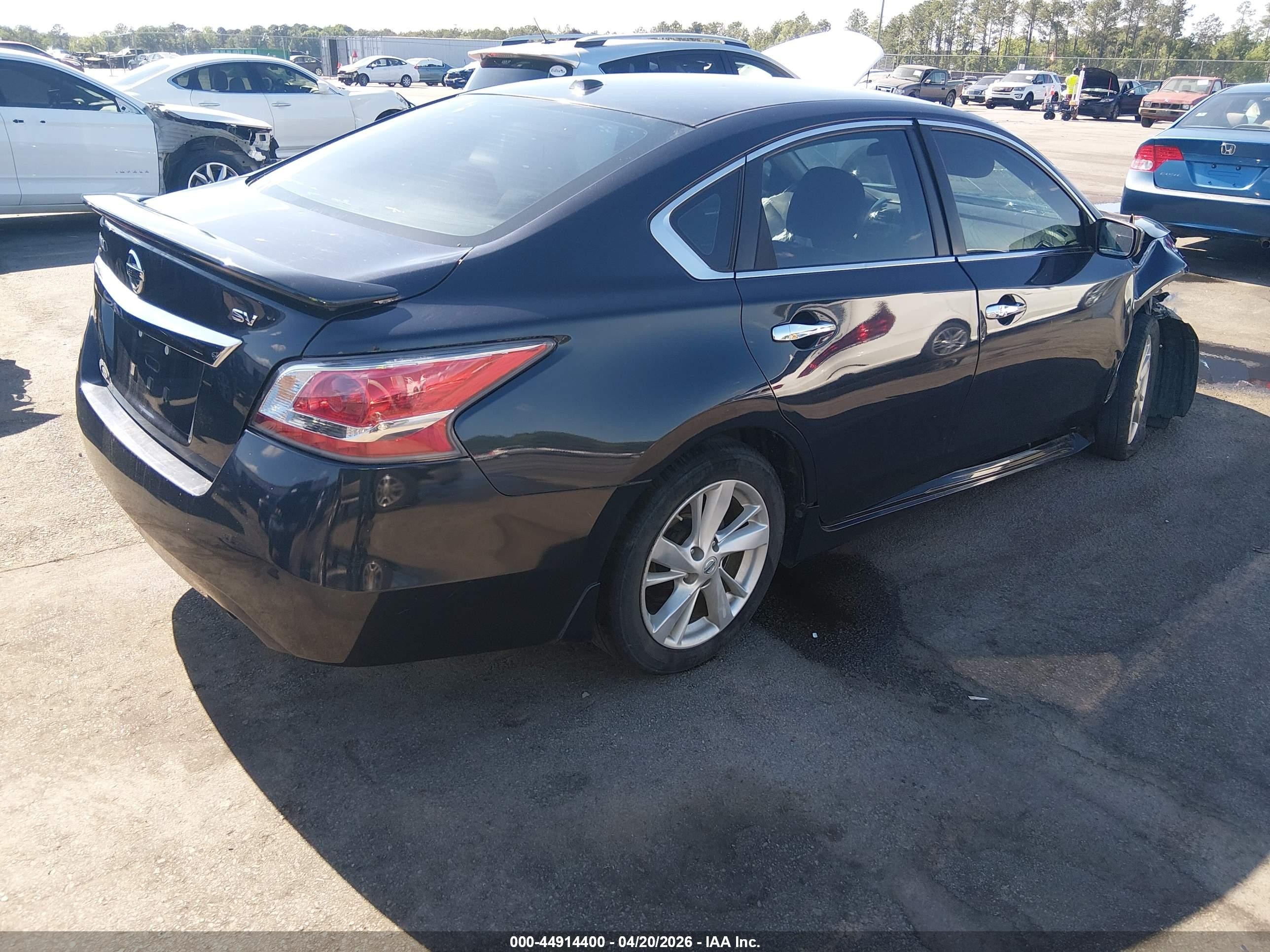 2015 Nissan Altima 2.5 Sv Серый vin: 1N4AL3AP9FC171979