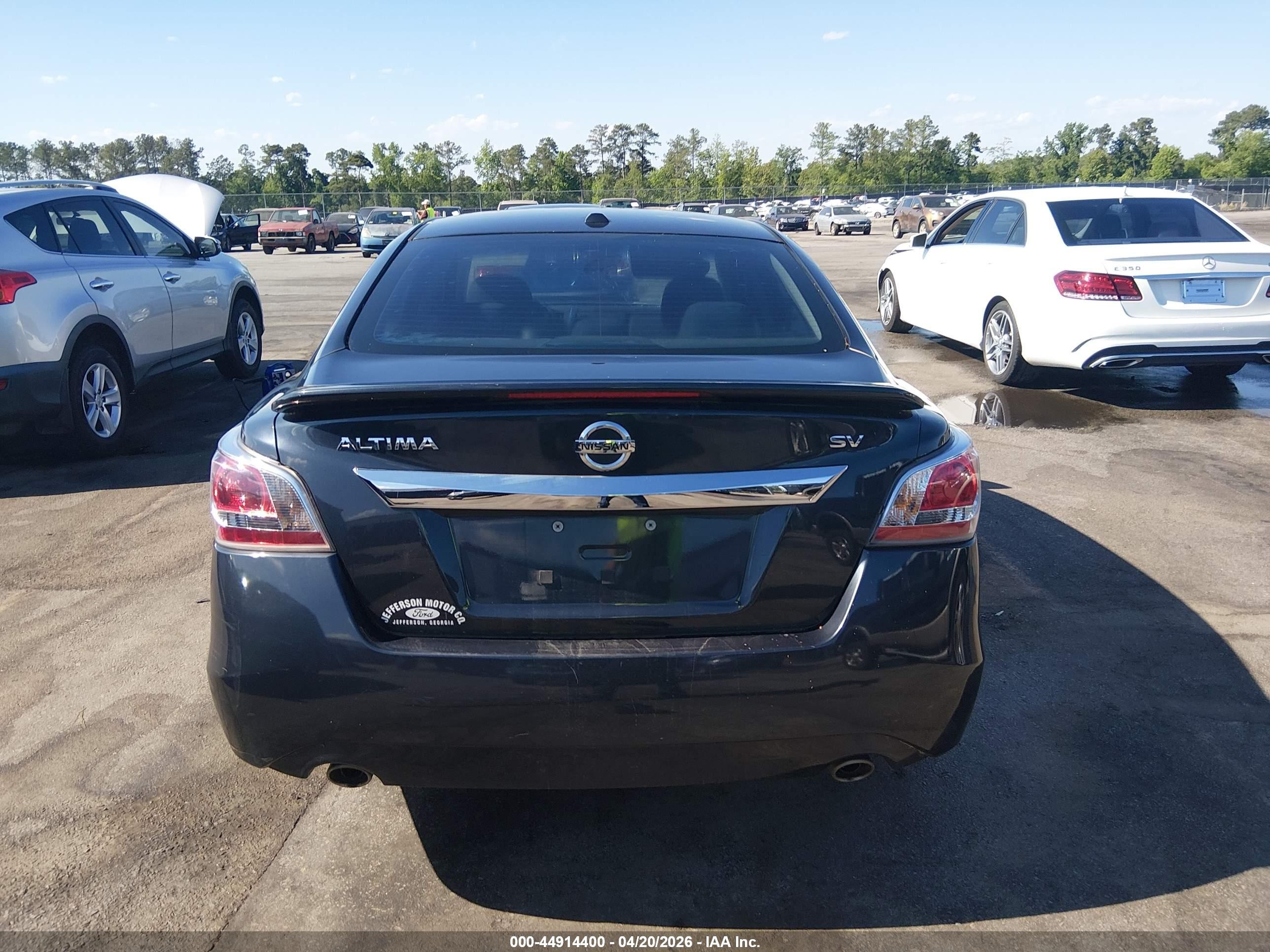 2015 Nissan Altima 2.5 Sv Серый vin: 1N4AL3AP9FC171979
