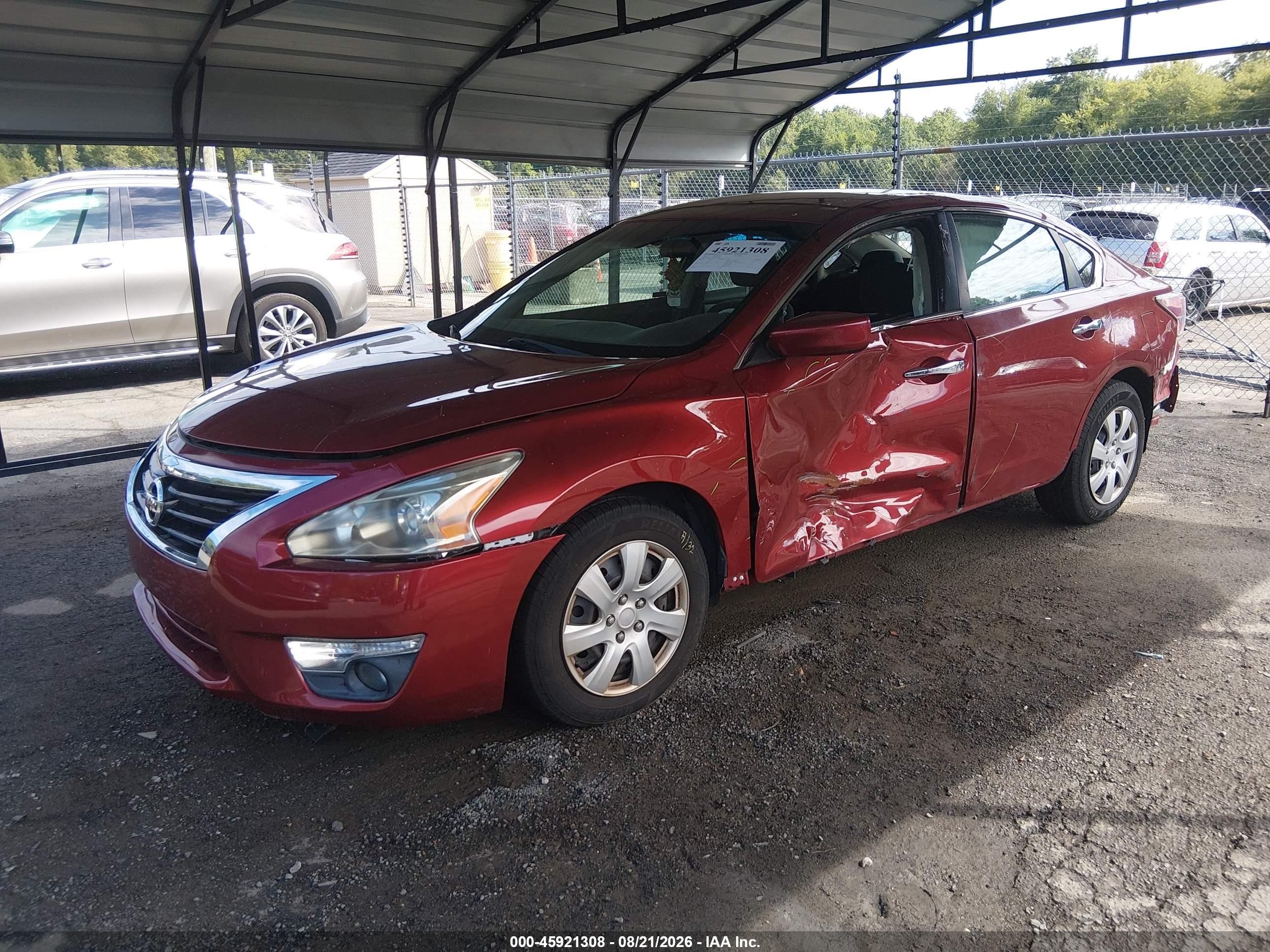 2015 Nissan Altima 2.5 S Red vin: 1N4AL3AP9FC177250