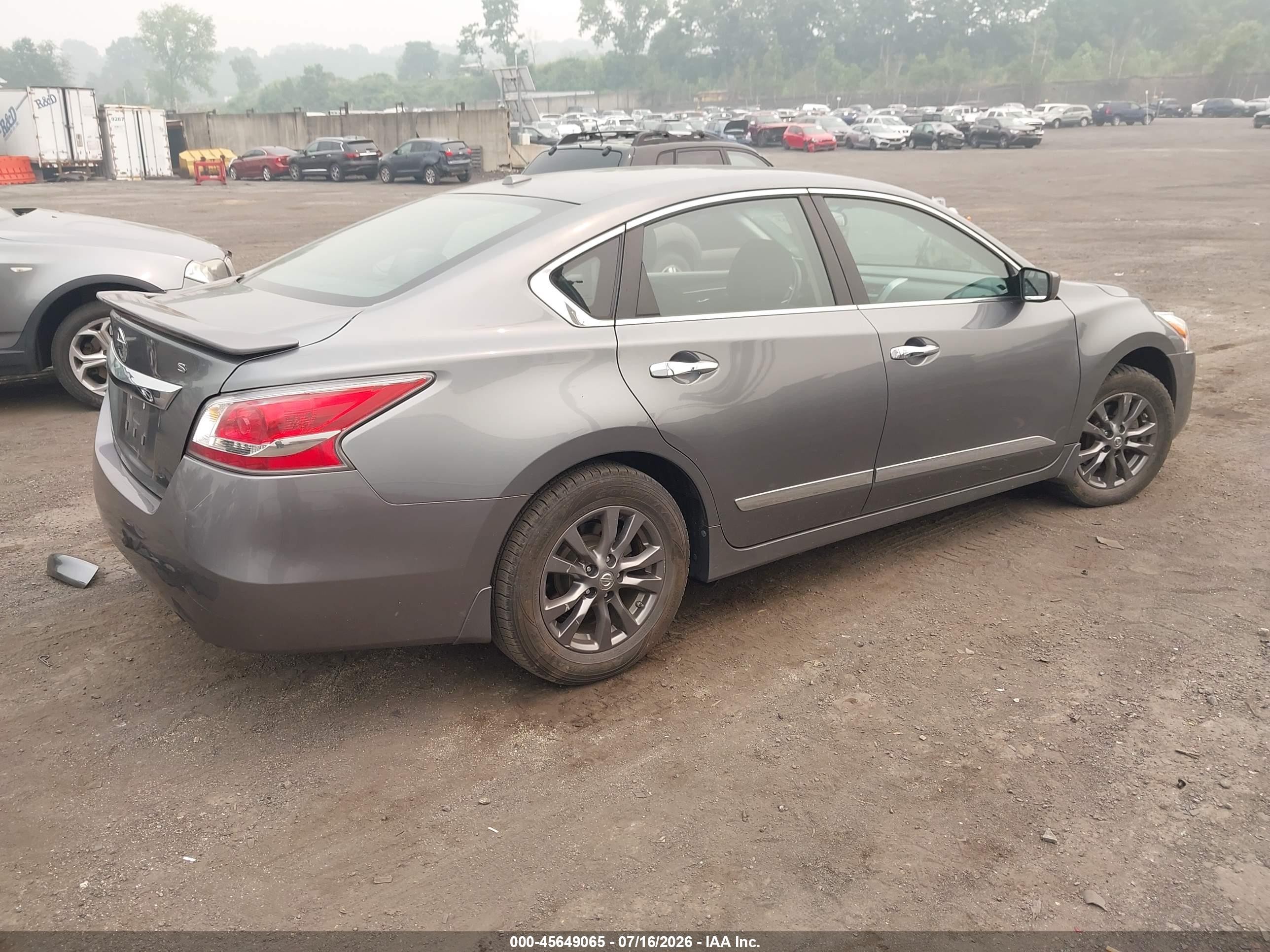 2015 Nissan Altima 2.5 S Gray vin: 1N4AL3AP9FC179094