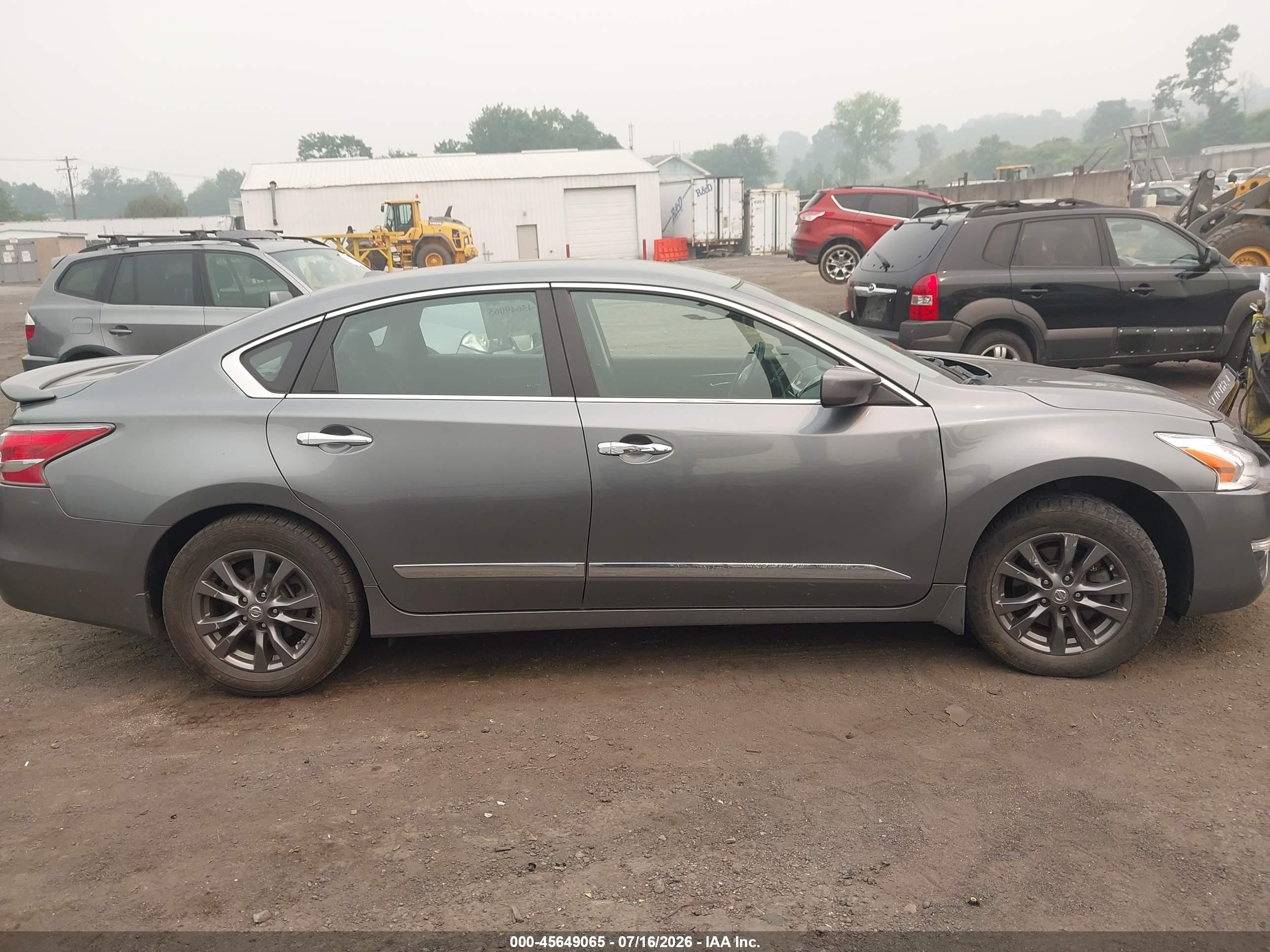 2015 Nissan Altima 2.5 S Gray vin: 1N4AL3AP9FC179094