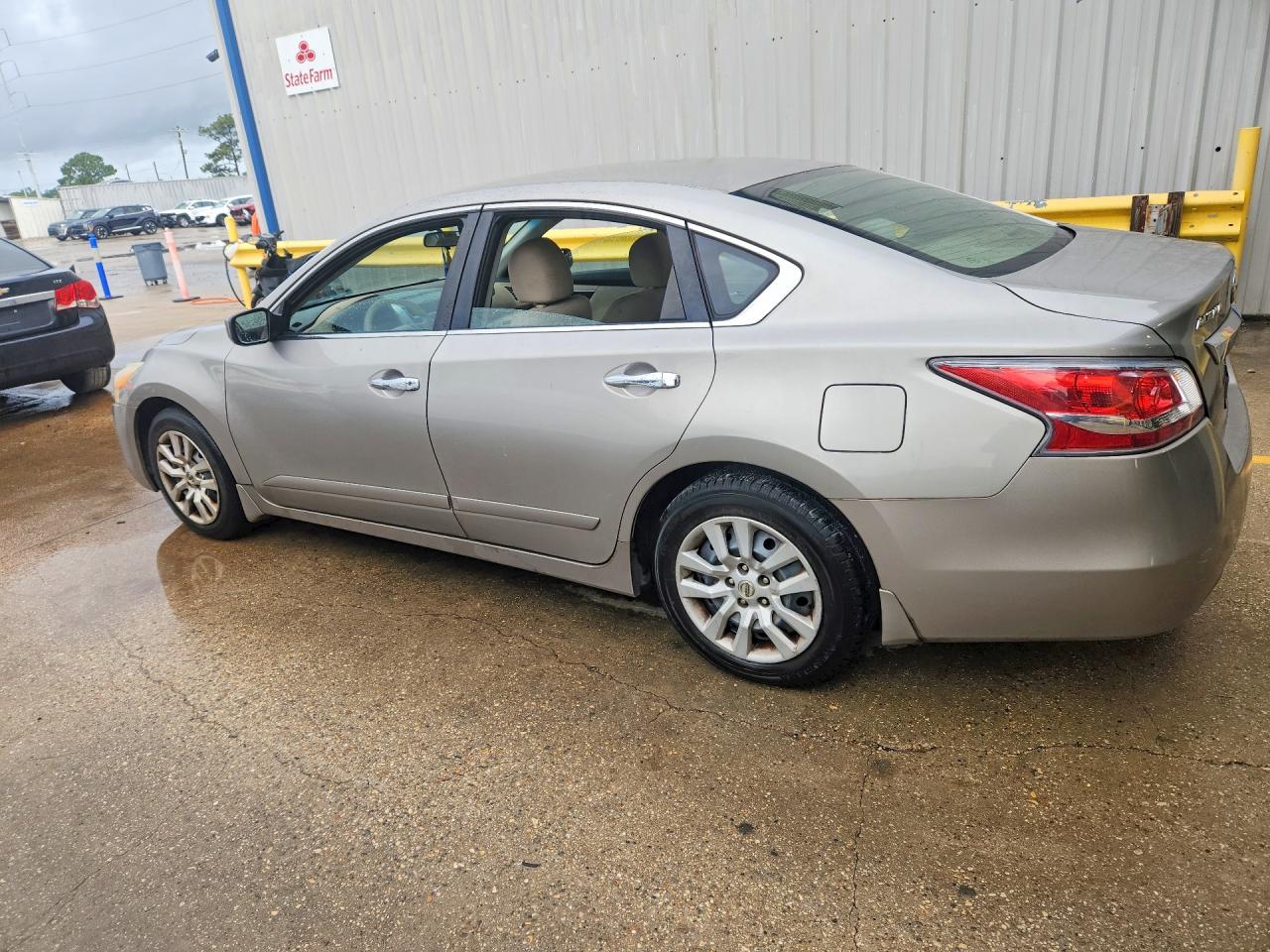 2015 Nissan Altima 2.5 S Бежевый vin: 1N4AL3AP9FC197644