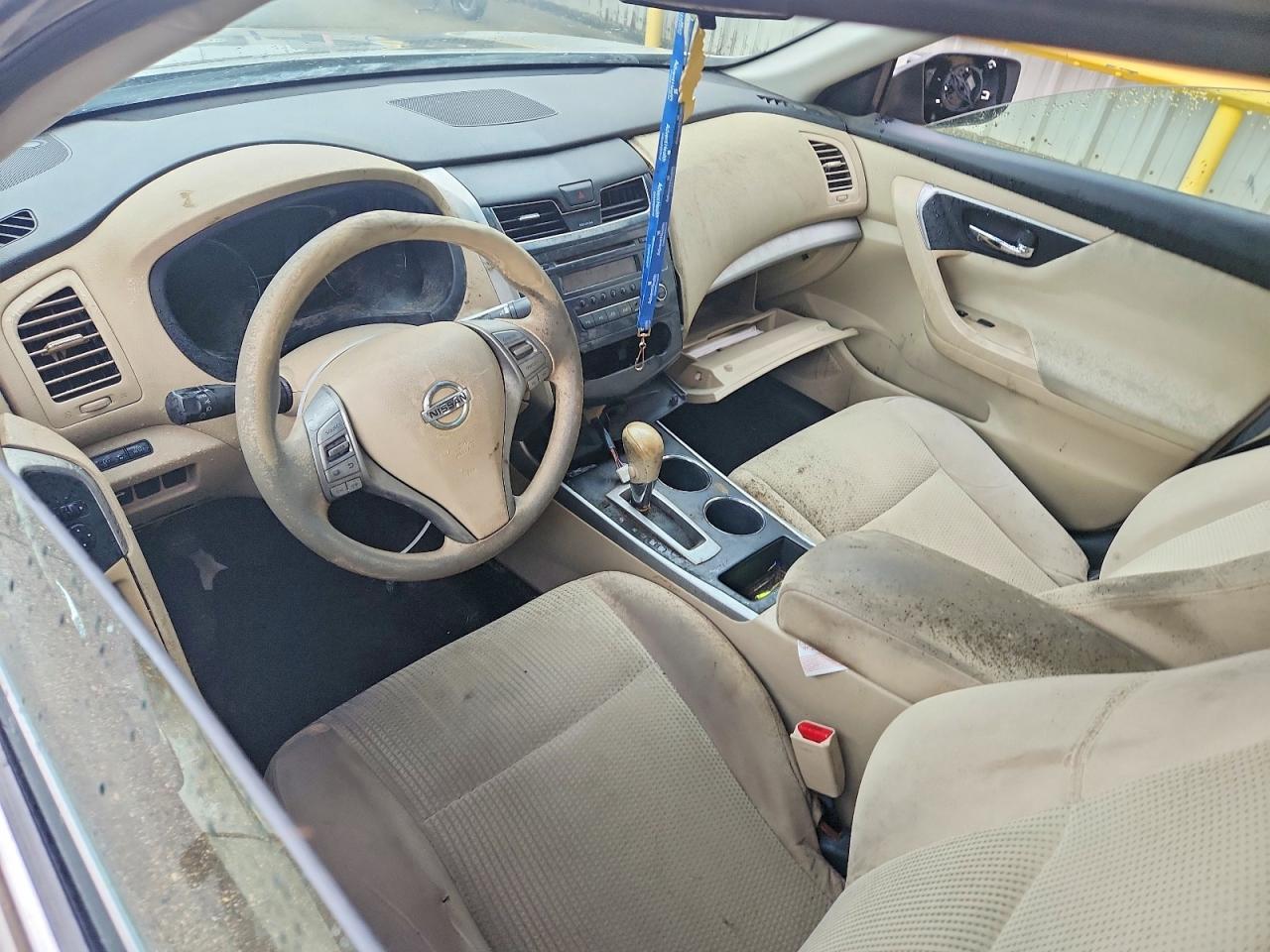2015 Nissan Altima 2.5 S Бежевый vin: 1N4AL3AP9FC197644