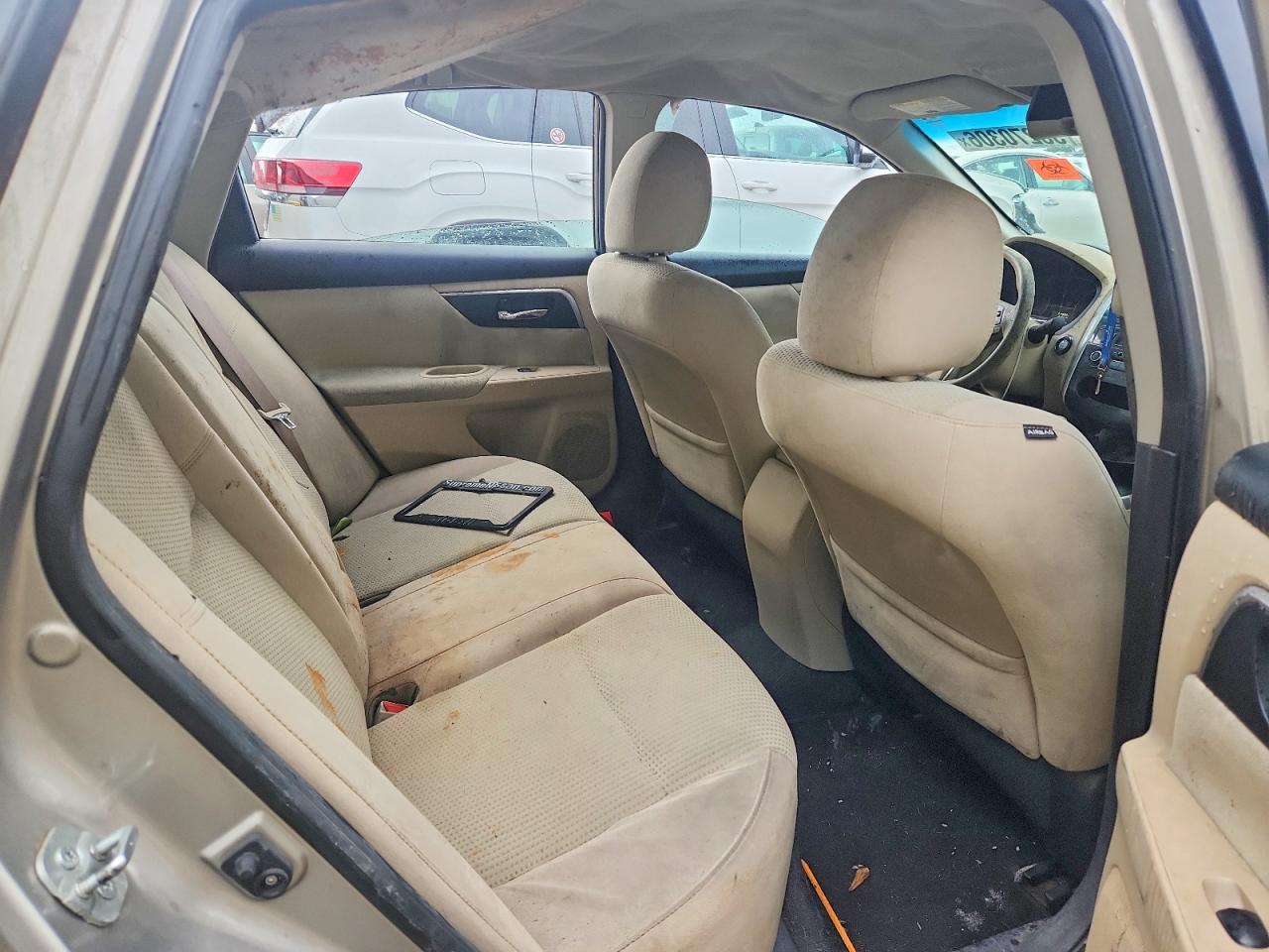 2015 Nissan Altima 2.5 S Бежевый vin: 1N4AL3AP9FC197644