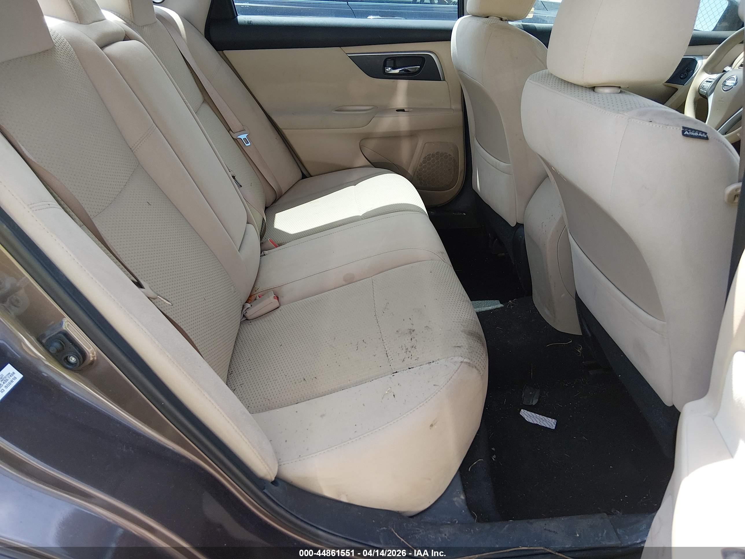 2015 Nissan Altima 2.5 S Brown vin: 1N4AL3AP9FC208187
