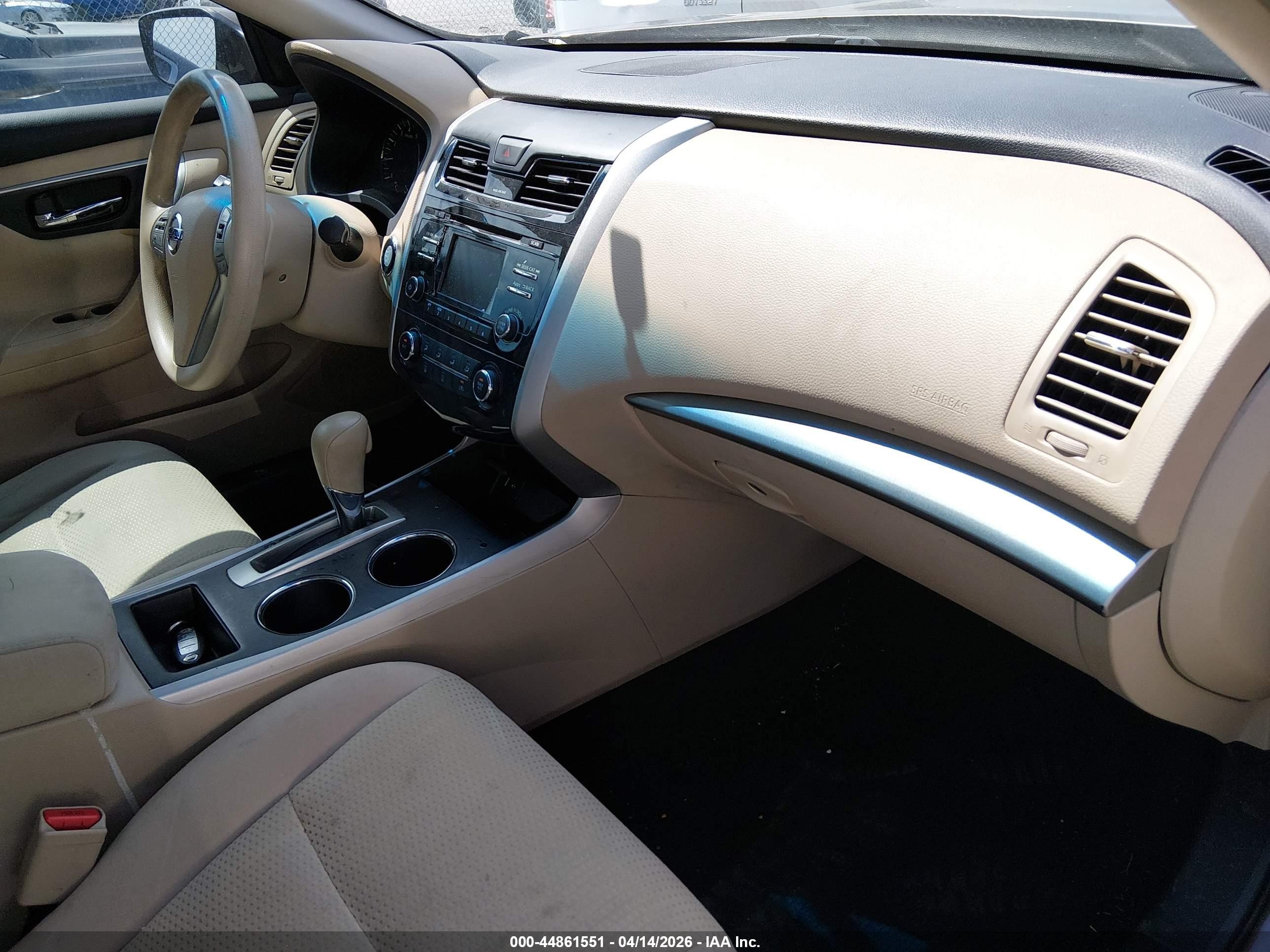 2015 Nissan Altima 2.5 S Brown vin: 1N4AL3AP9FC208187