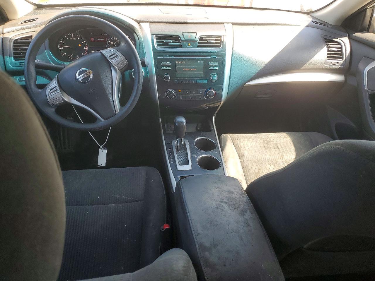 2015 Nissan Altima 2.5 S Silver vin: 1N4AL3AP9FC211817