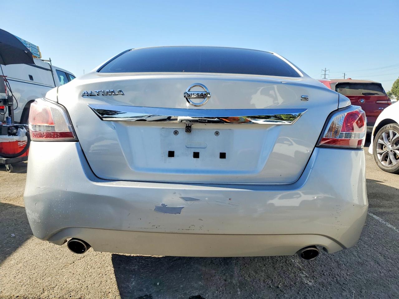 2015 Nissan Altima 2.5 S Silver vin: 1N4AL3AP9FC224907