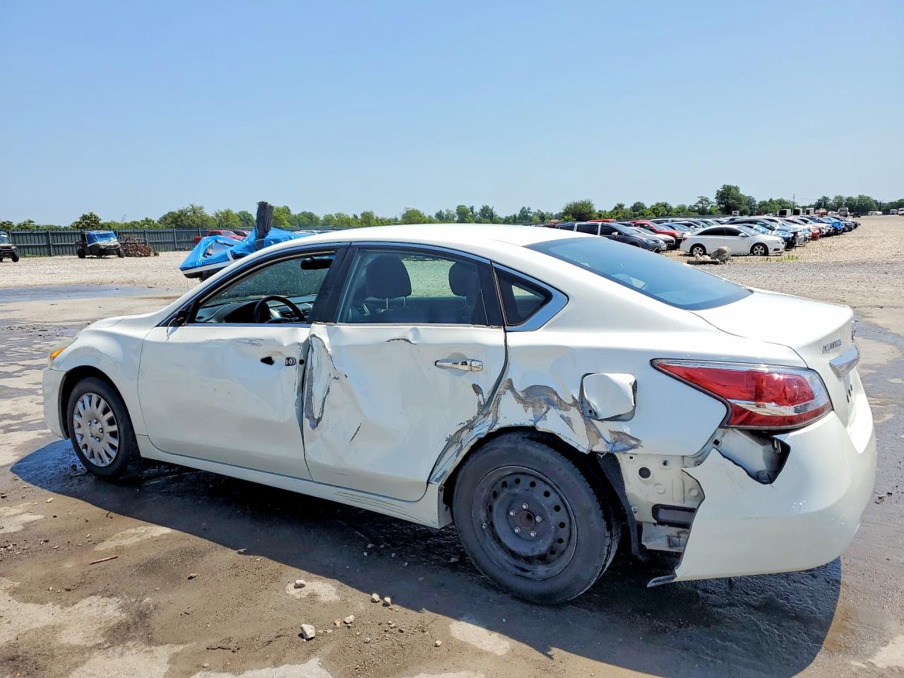 2015 Nissan Altima 2.5 White vin: 1N4AL3AP9FC233462