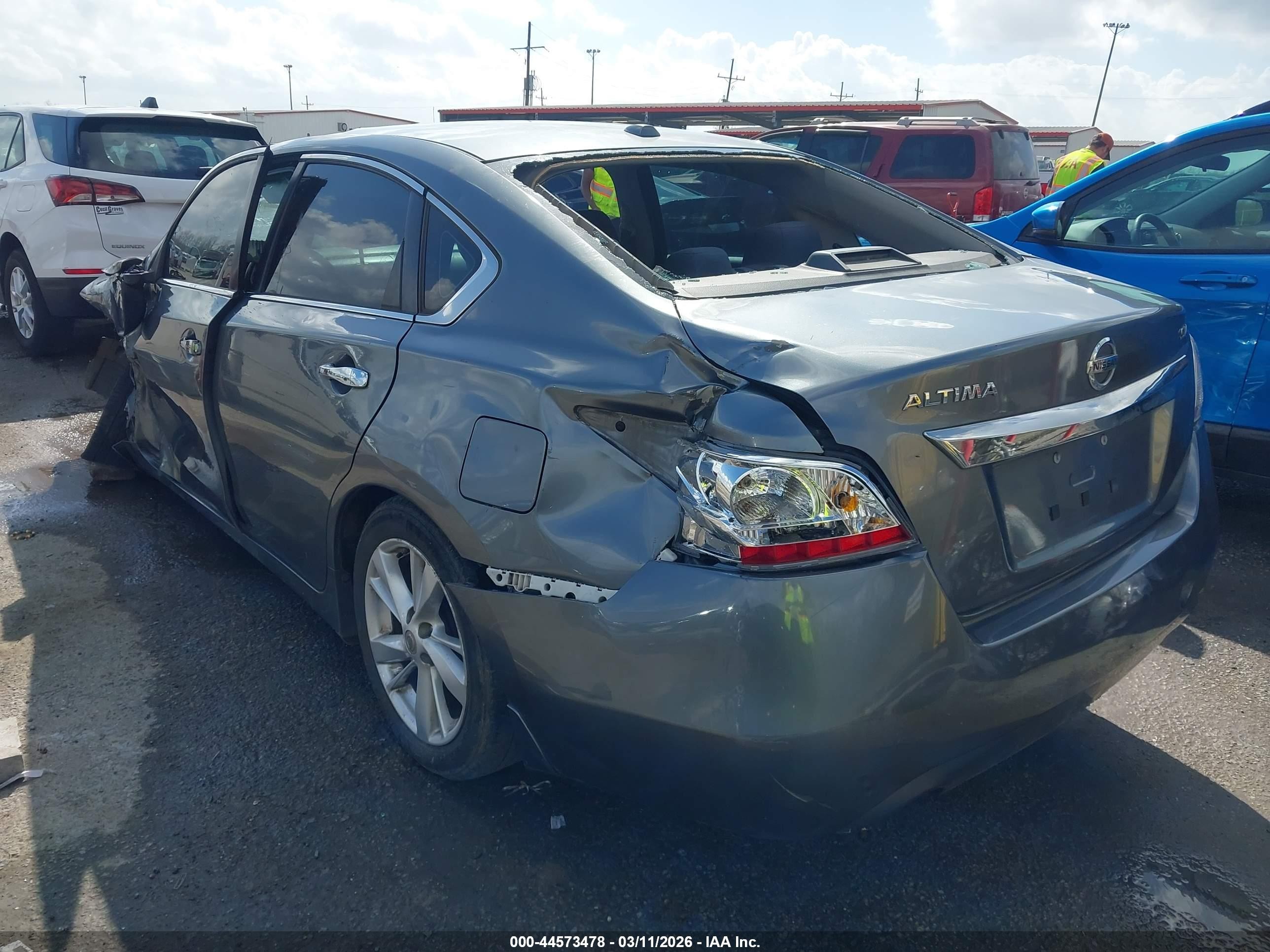 2015 Nissan Altima 2.5 Sv Серый vin: 1N4AL3AP9FC236037