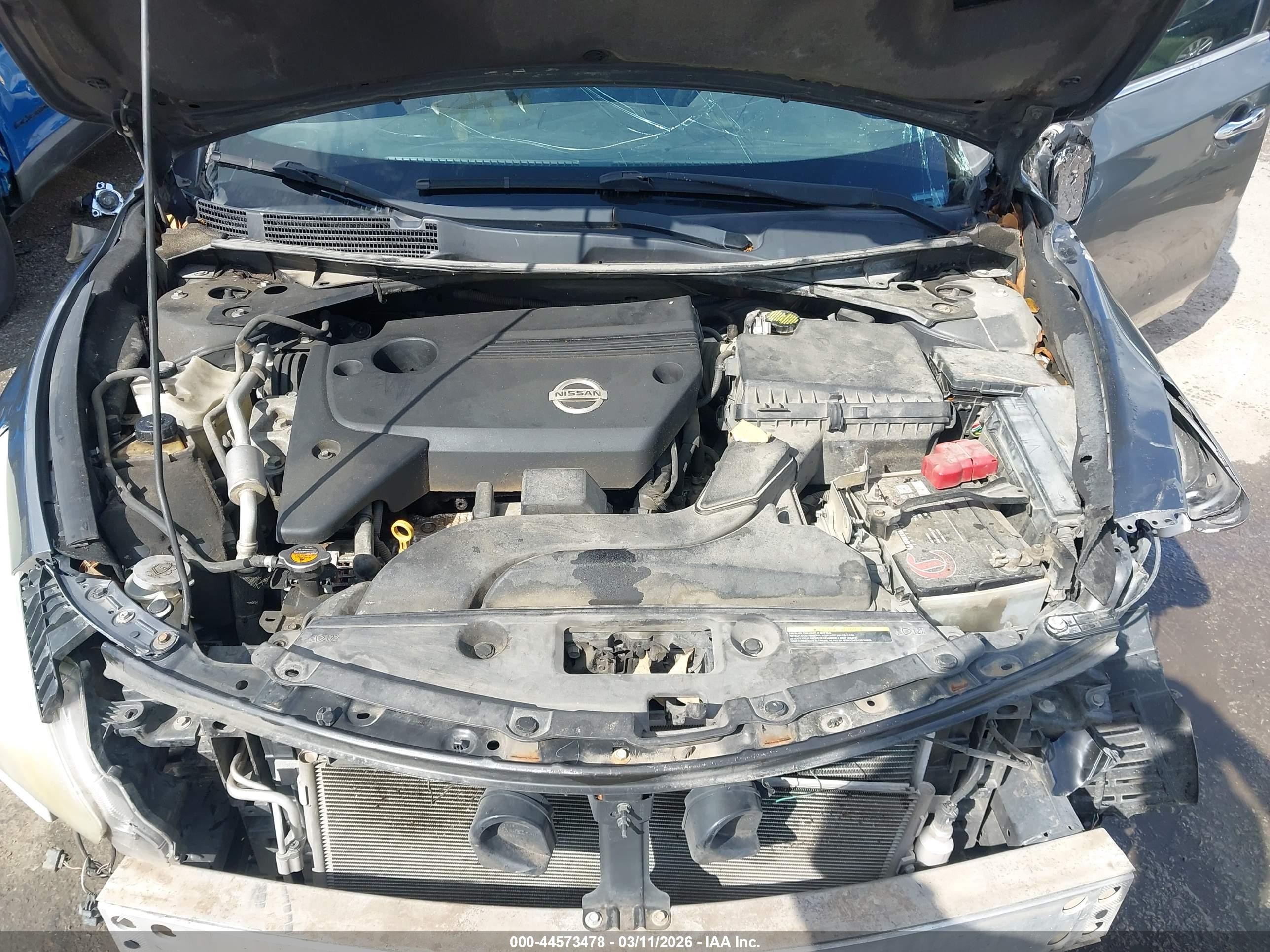 2015 Nissan Altima 2.5 Sv Серый vin: 1N4AL3AP9FC236037