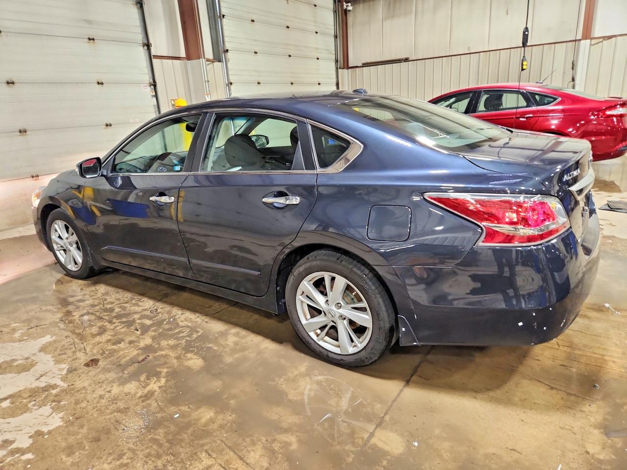2015 Nissan Altima 2.5 Sv Серый vin: 1N4AL3AP9FC242436