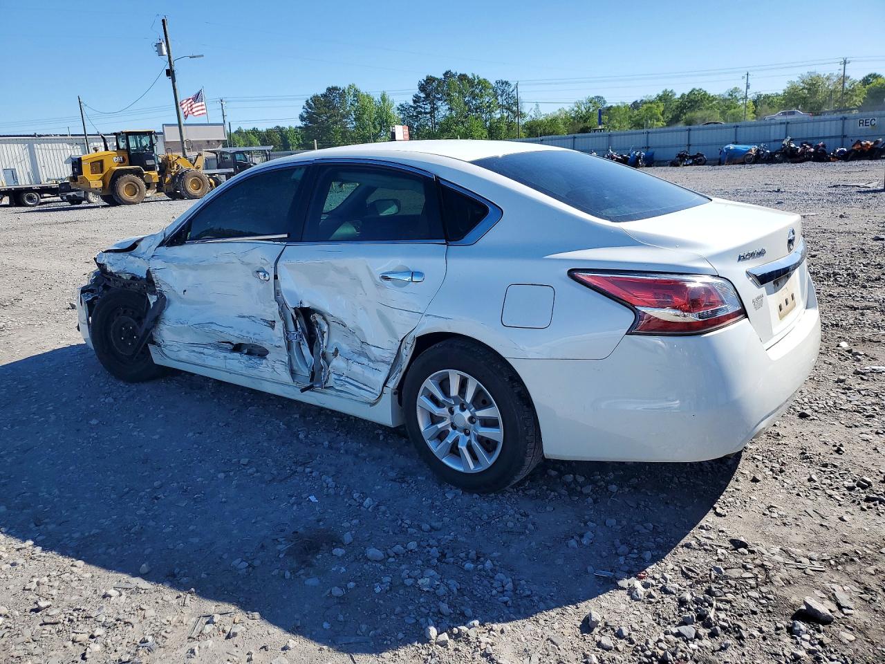 2015 Nissan Altima 2.5 S White vin: 1N4AL3AP9FC243828