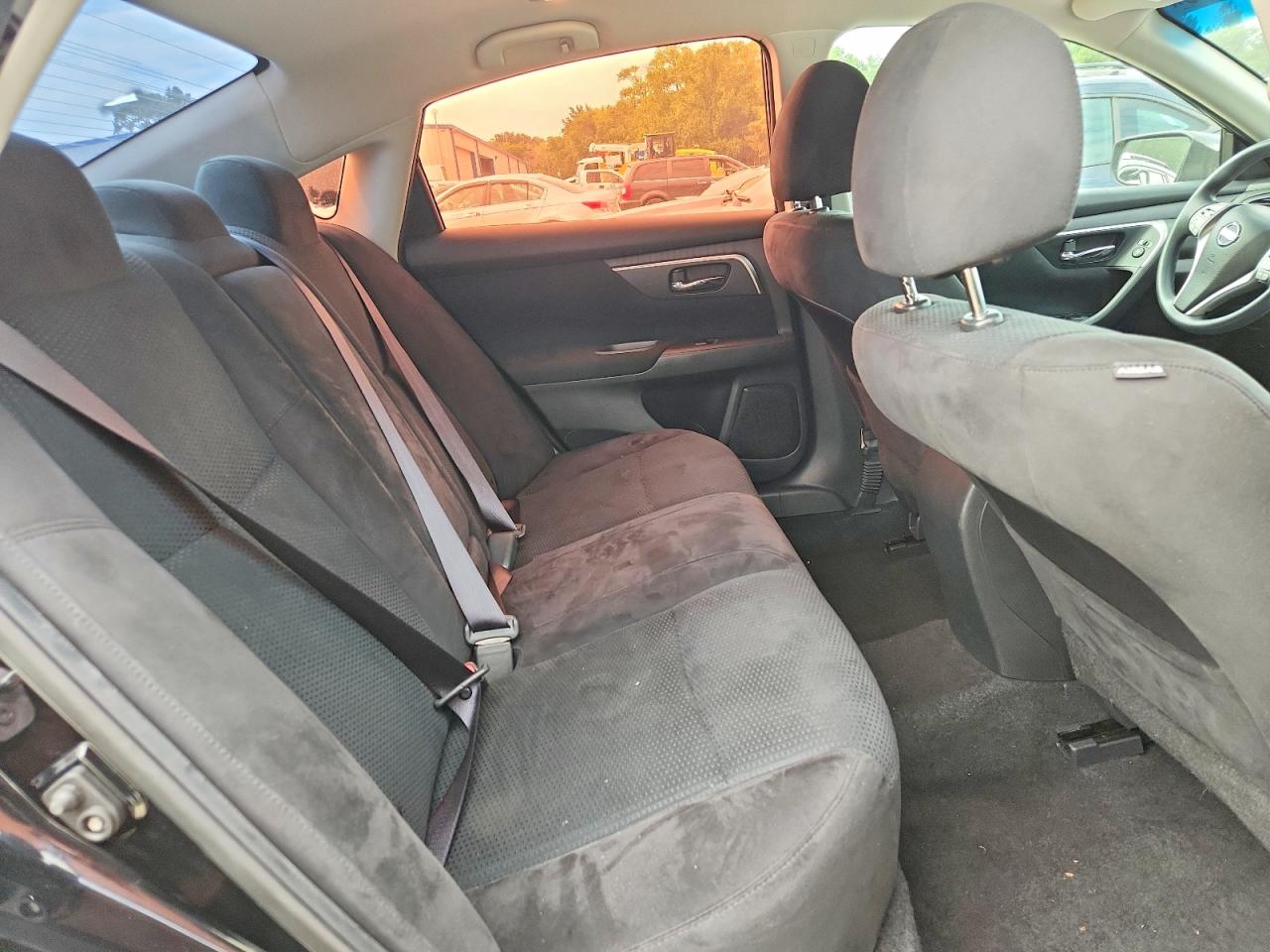 2015 Nissan Altima 2.5 S Black vin: 1N4AL3AP9FC244333
