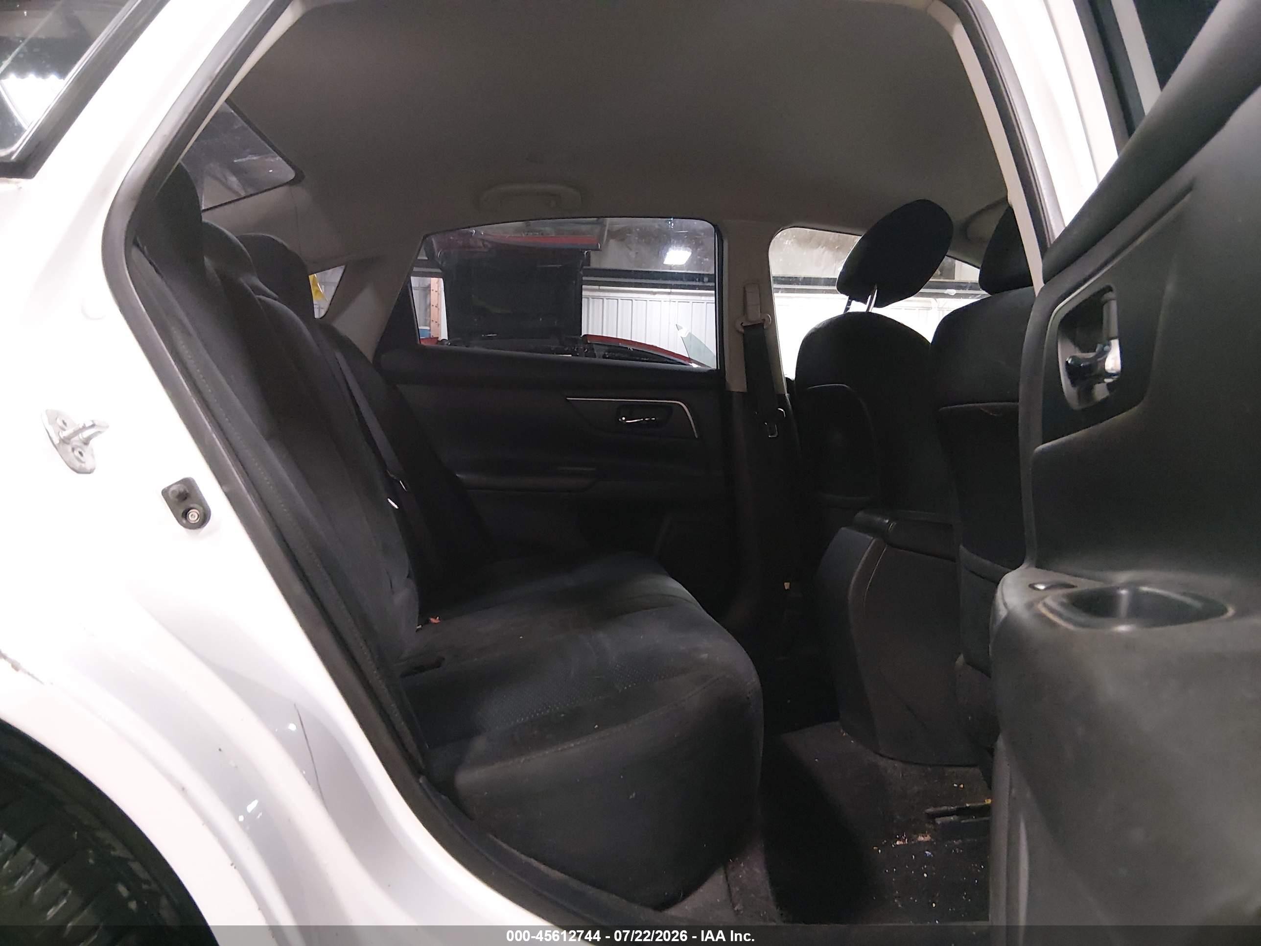 2015 Nissan Altima 2.5 S White vin: 1N4AL3AP9FC250696