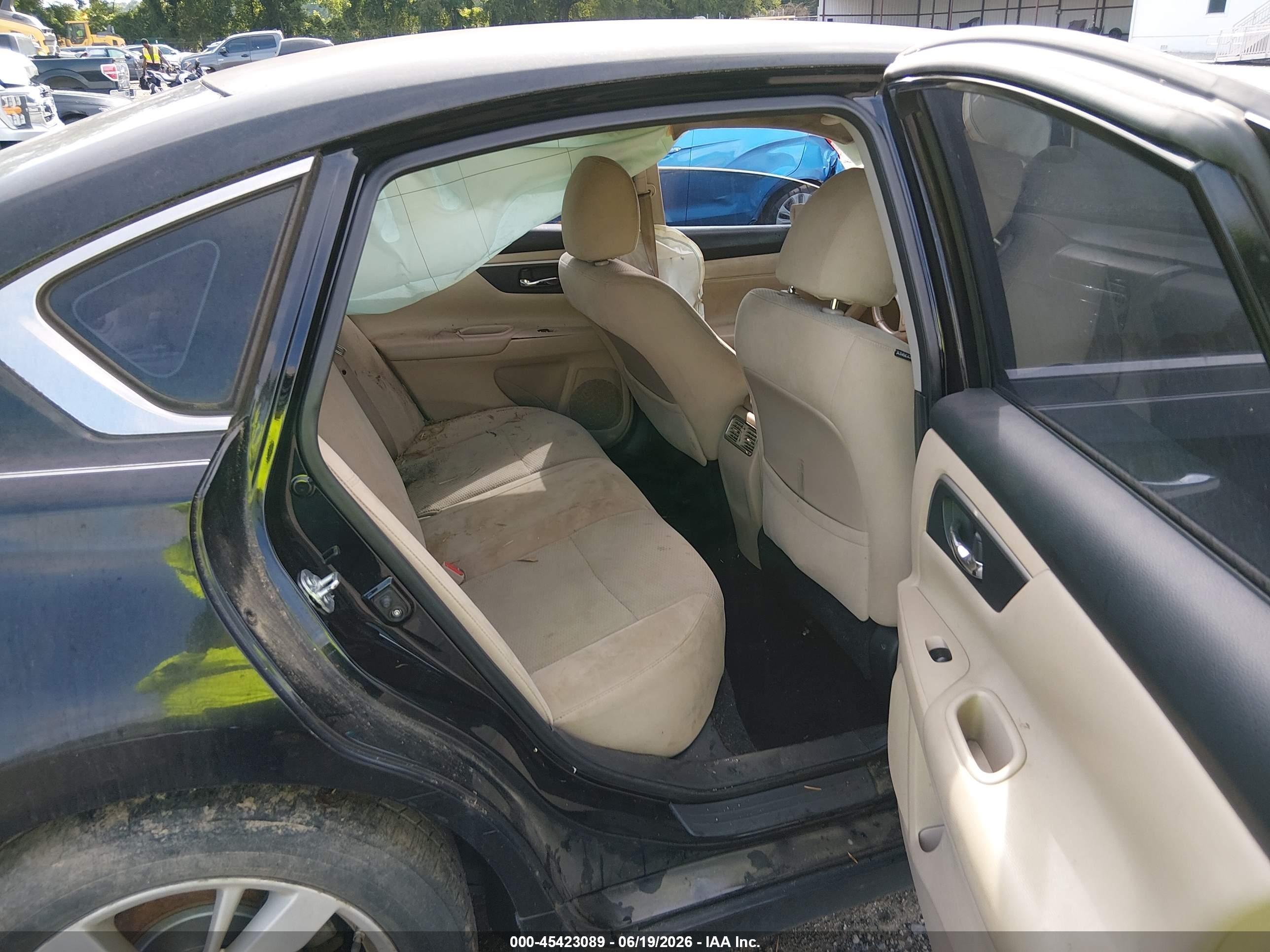 2015 Nissan Altima 2.5 Sv Black vin: 1N4AL3AP9FC255252
