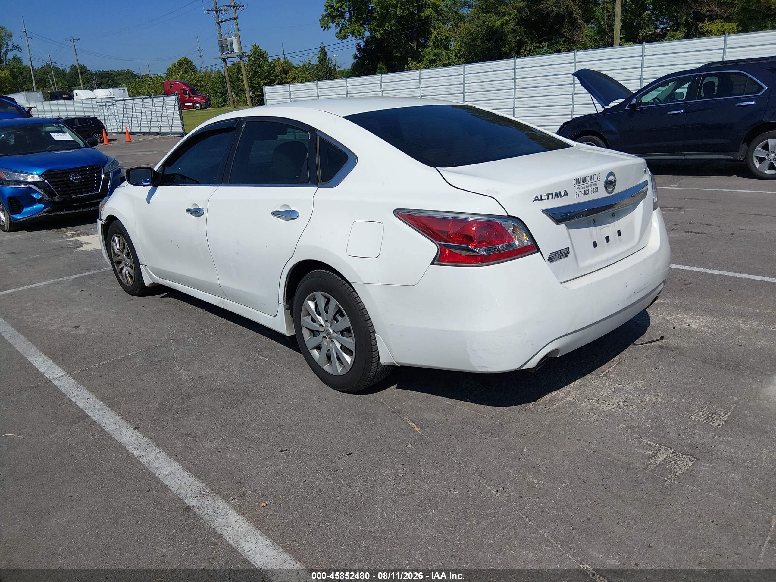2015 Nissan Altima 2.5/2.5 S/2.5 Sl/2.5 Sv White vin: 1N4AL3AP9FC268308