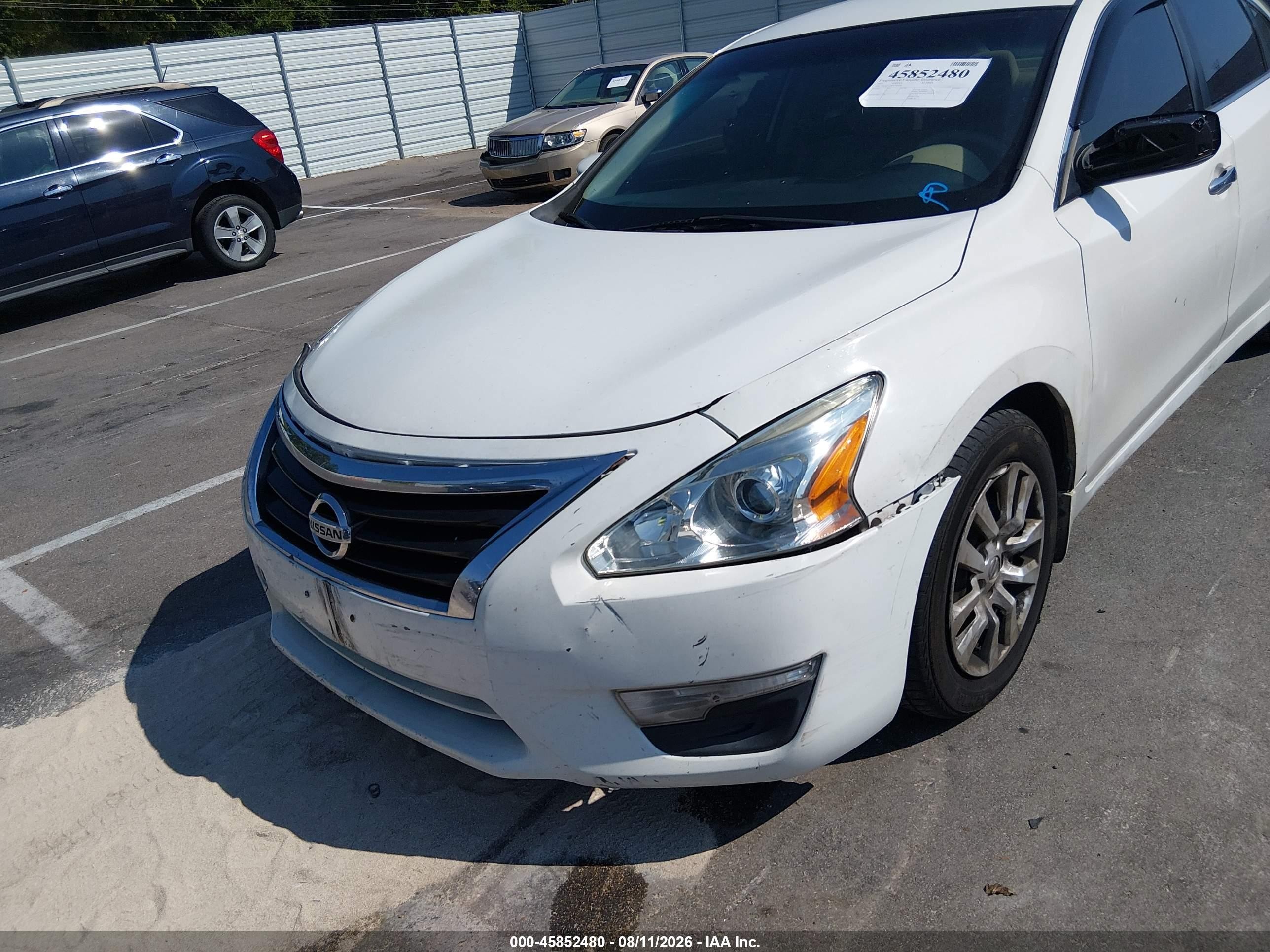 2015 Nissan Altima 2.5/2.5 S/2.5 Sl/2.5 Sv White vin: 1N4AL3AP9FC268308