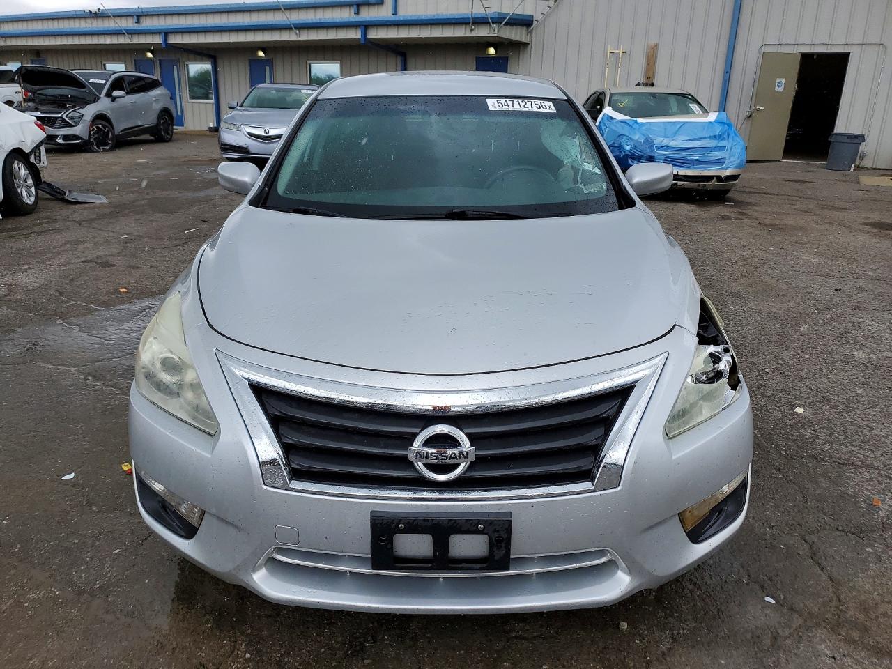 2015 Nissan Altima 2.5 S Silver vin: 1N4AL3AP9FC284010