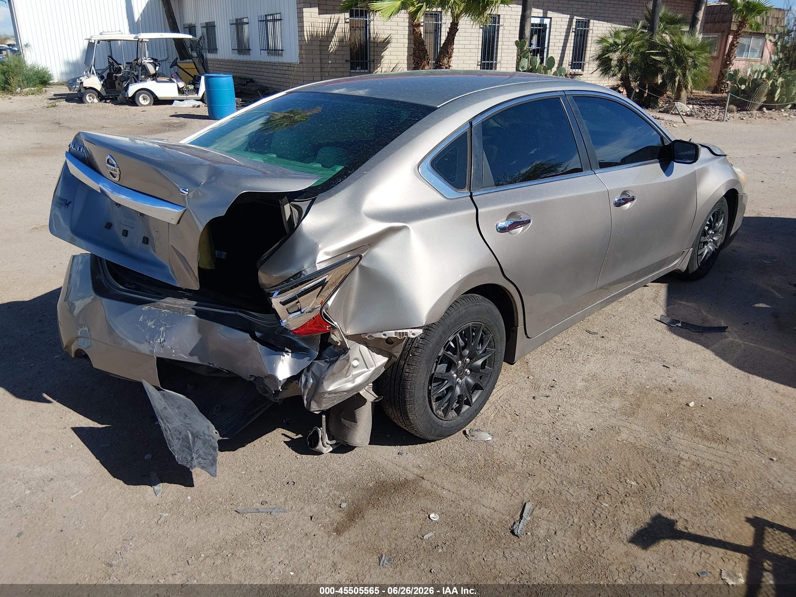 2015 Nissan Altima 2.5 S Beige vin: 1N4AL3AP9FC295802