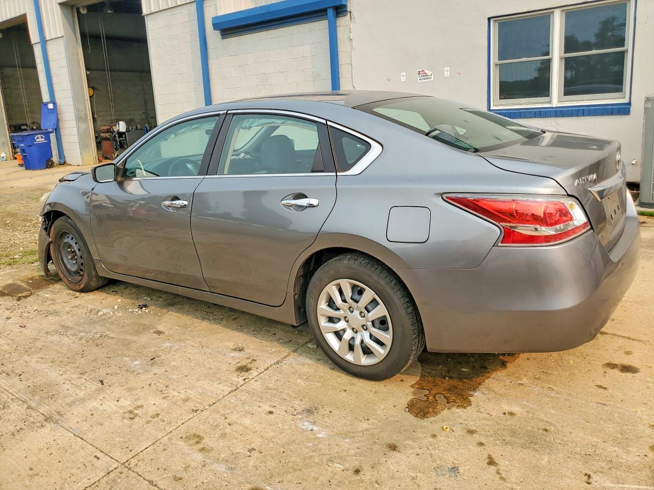 2015 Nissan Altima 2.5 Gray vin: 1N4AL3AP9FC417977