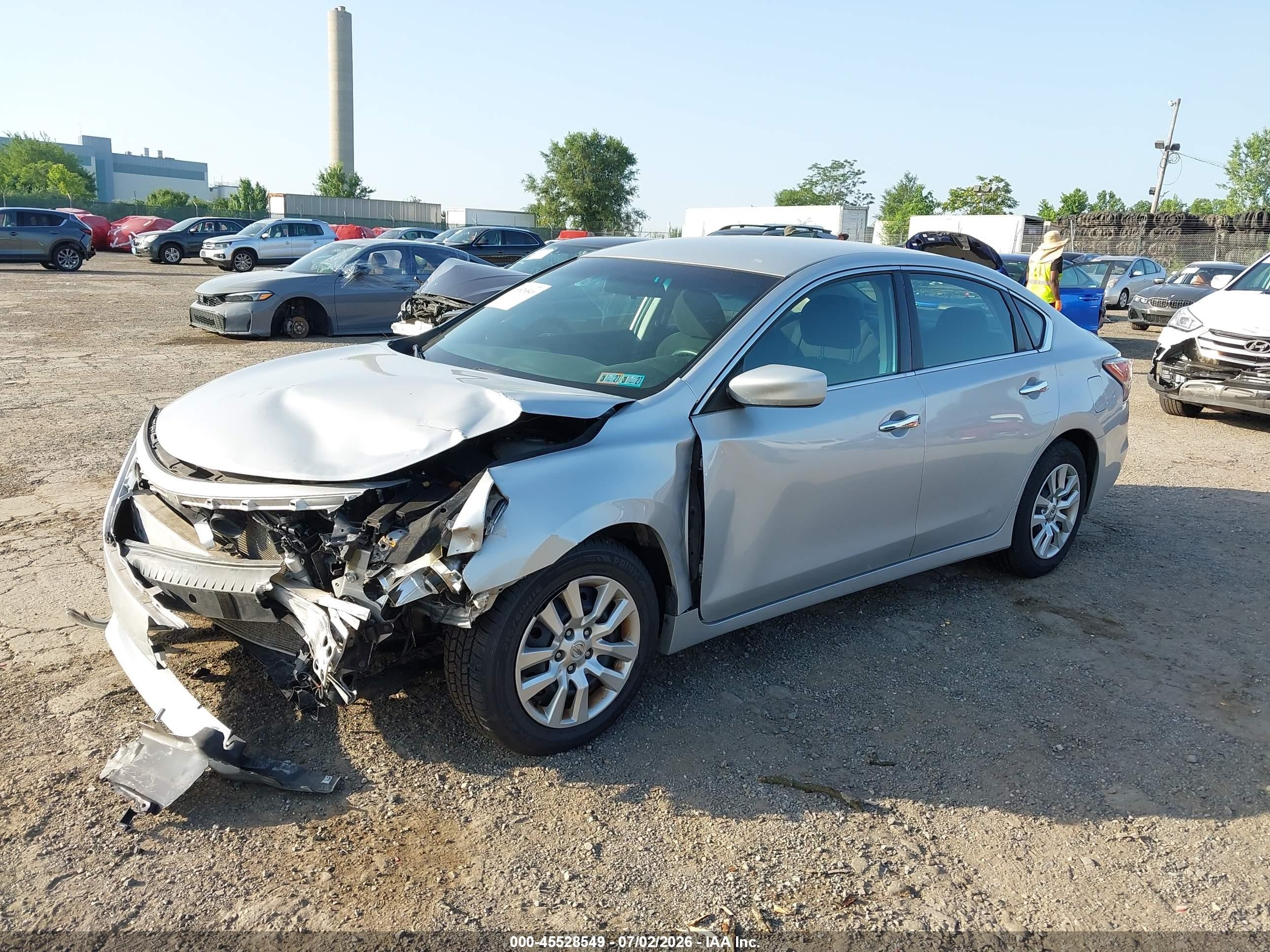 2015 Nissan Altima 2.5/2.5 S/2.5 Sl/2.5 Sv Серебряный vin: 1N4AL3AP9FC424119
