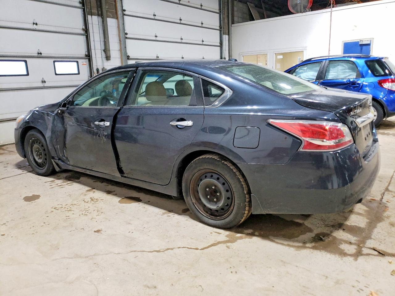 2015 Nissan Altima 2.5 S Blue vin: 1N4AL3AP9FC428865