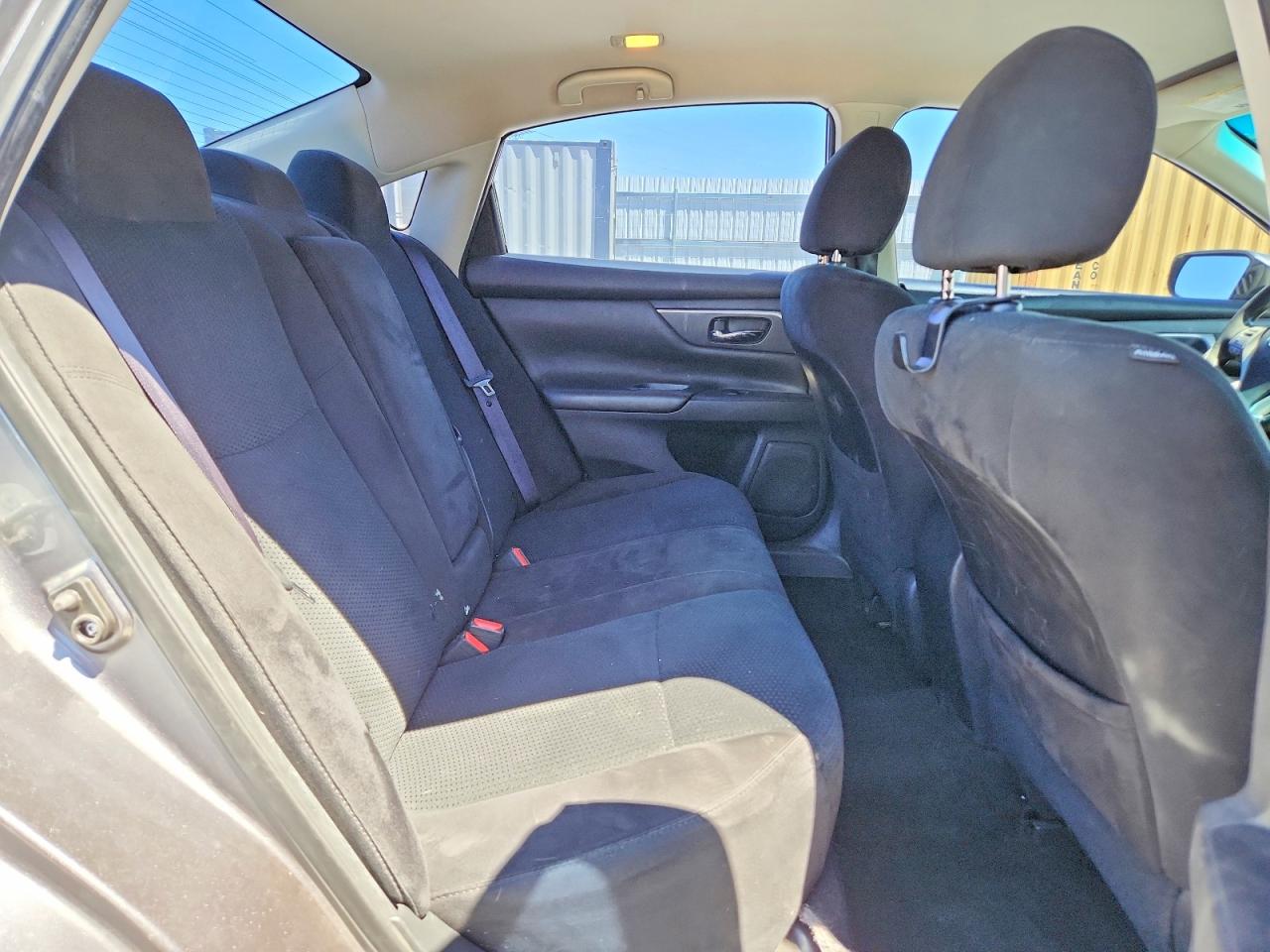 2015 Nissan Altima 2.5 S Gray vin: 1N4AL3AP9FC442927